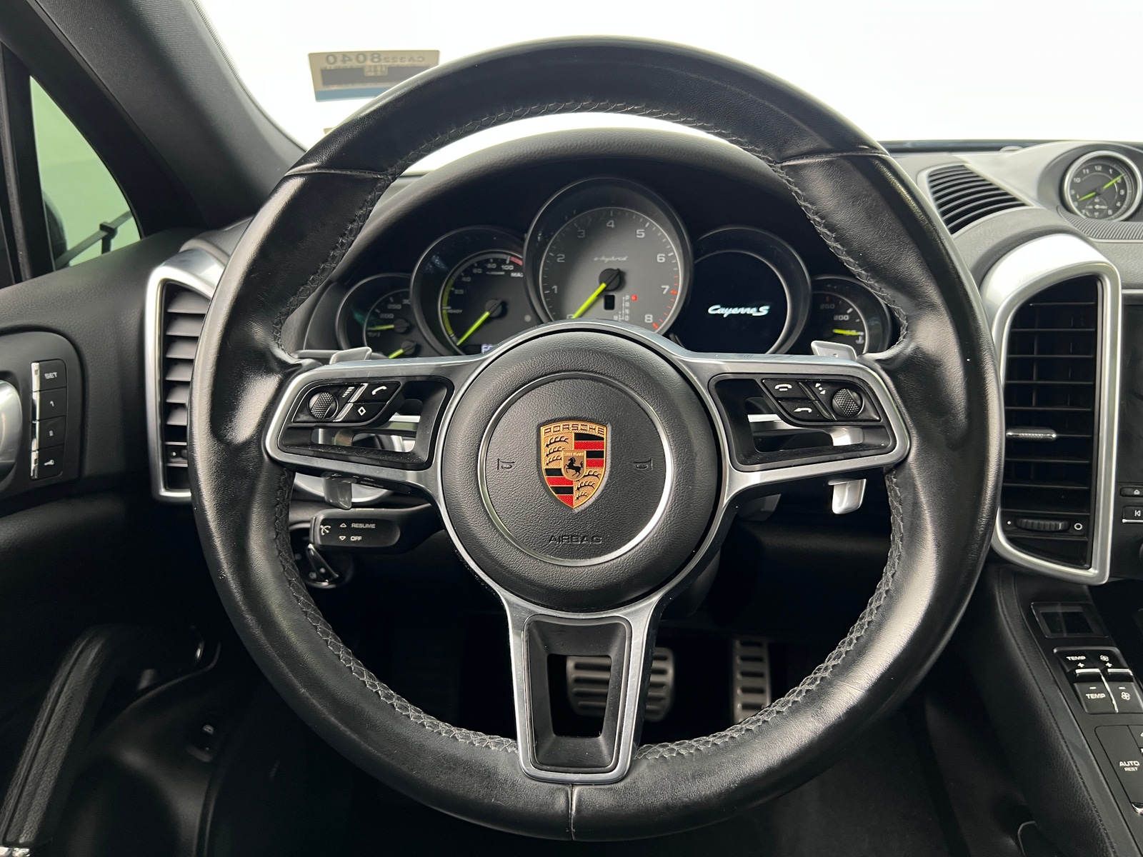 Thumbnail: 2017 Porsche Cayenne - 4