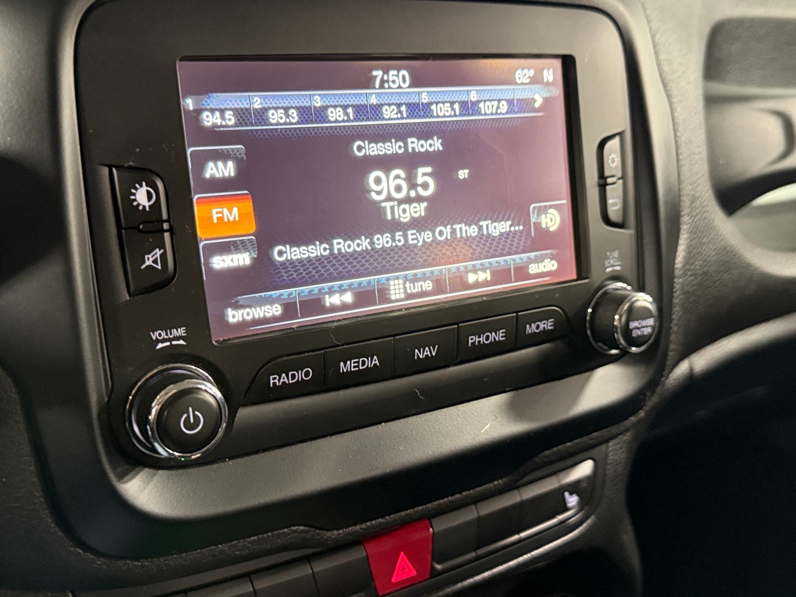 Thumbnail: 2015 Jeep Renegade - 3