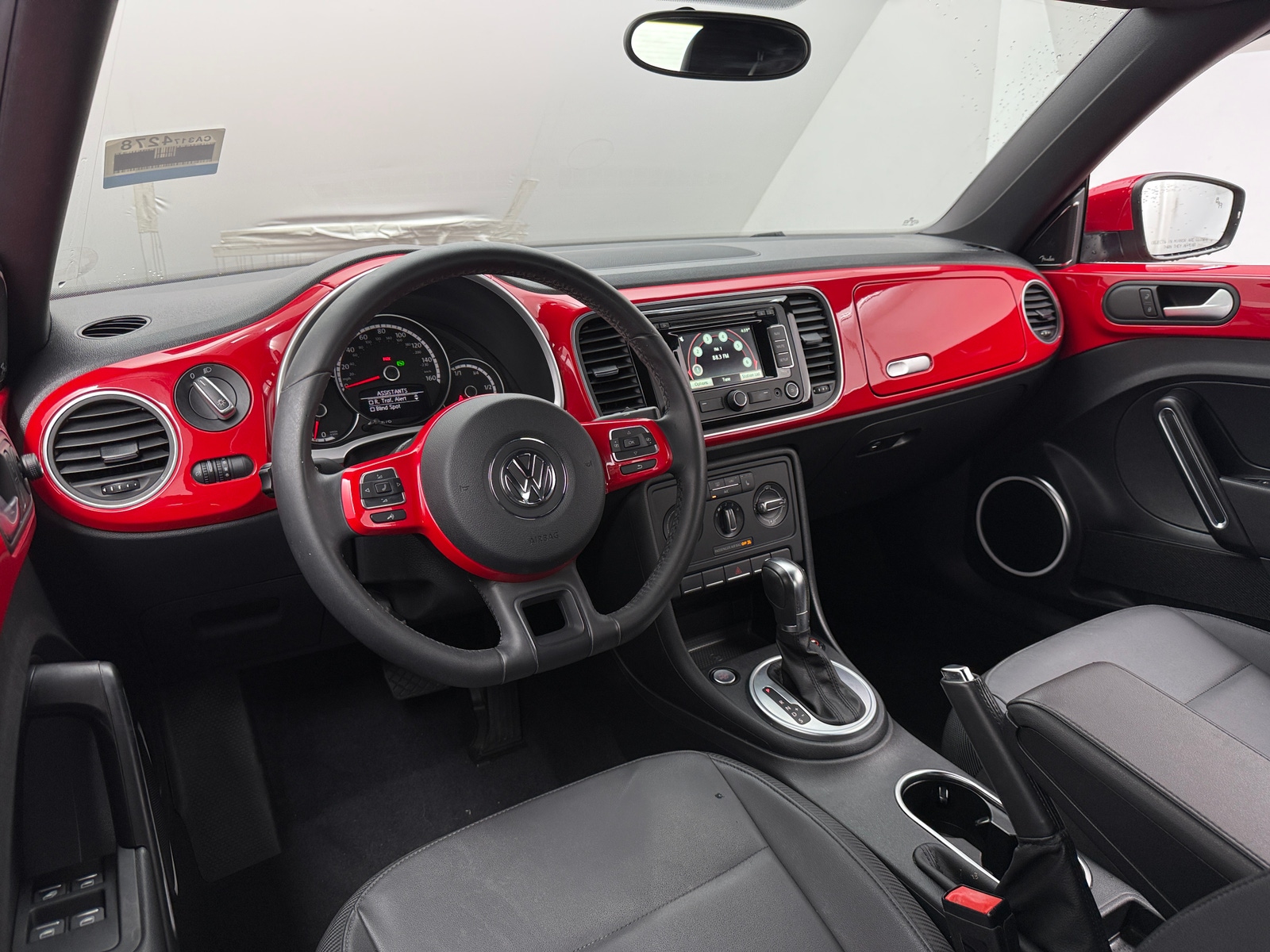 Thumbnail: 2015 Volkswagen Beetle - 2