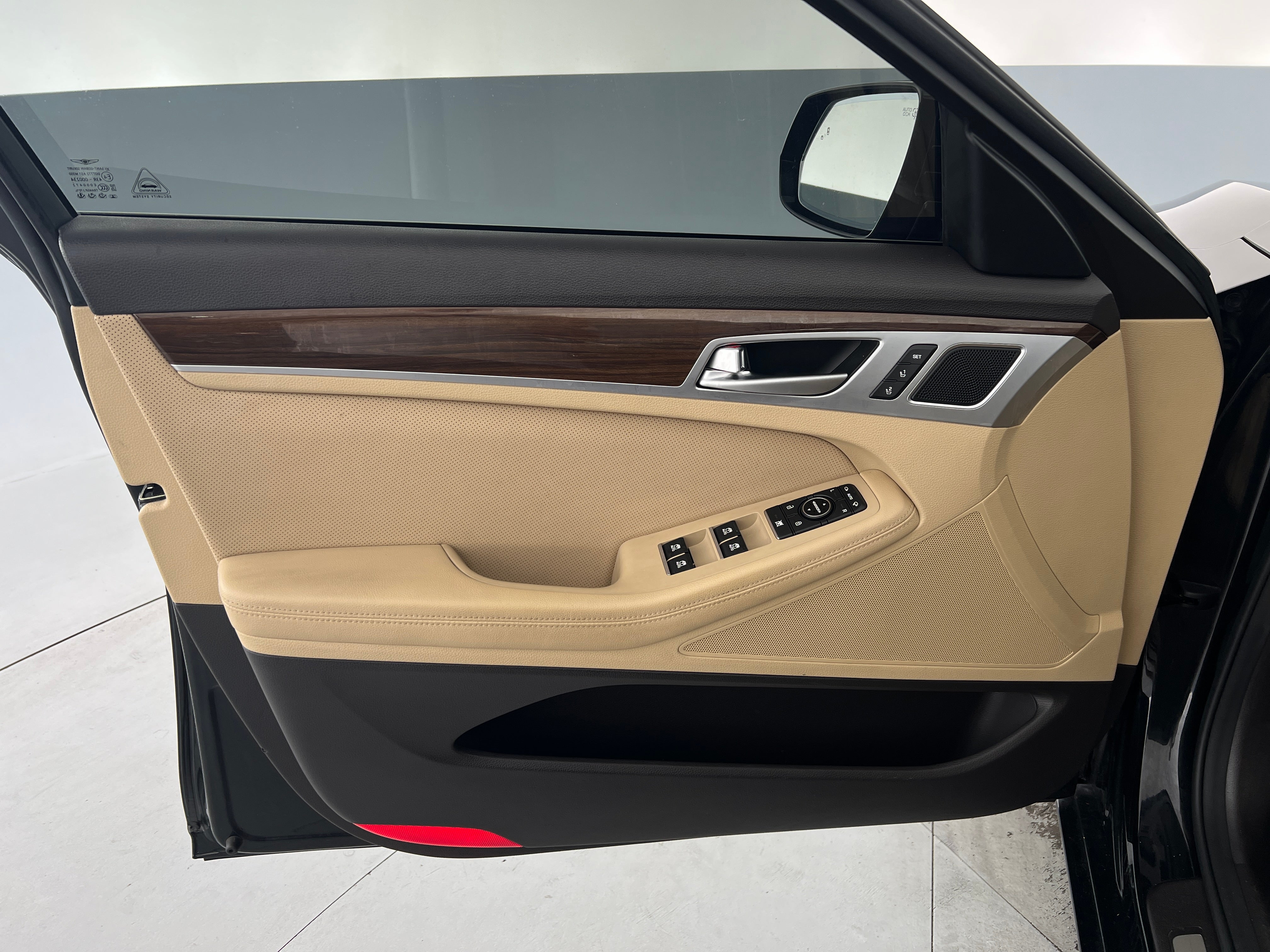 2018 GENESIS G80