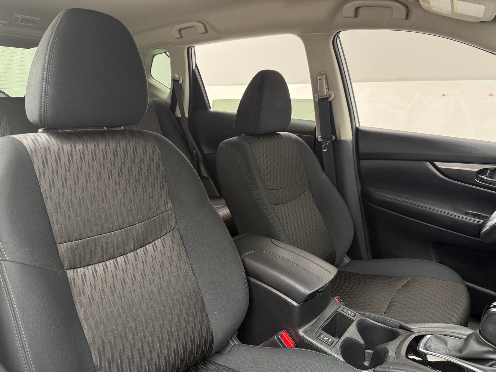 Thumbnail: 2018 Nissan Rogue - 2