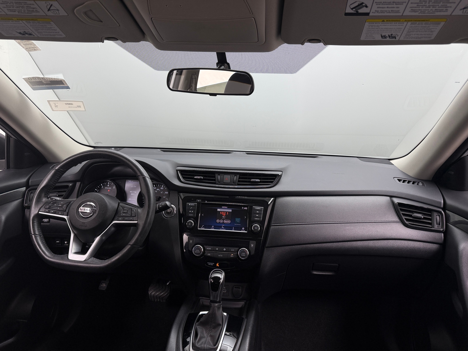 Thumbnail: 2018 Nissan Rogue - 3