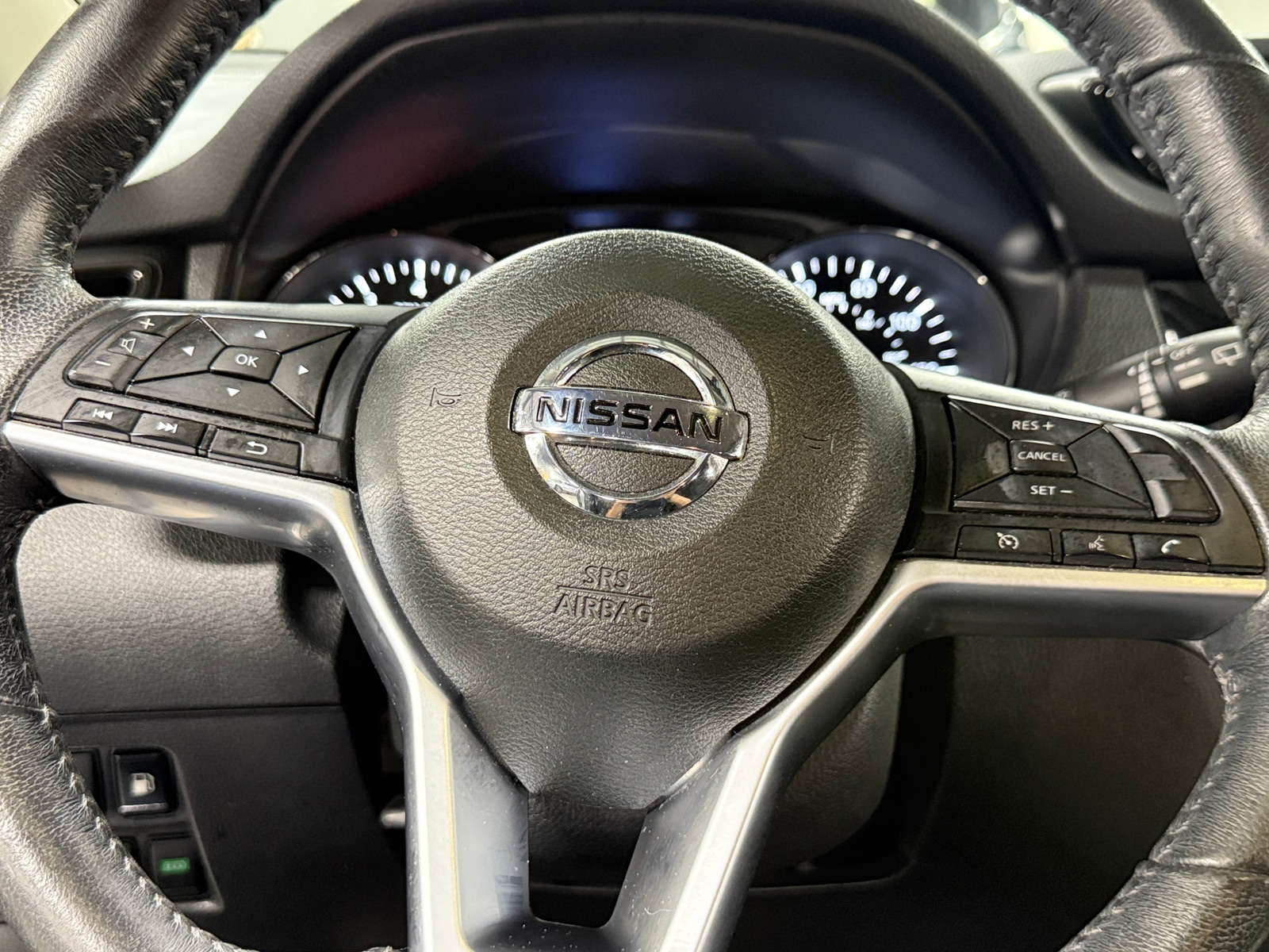 Thumbnail: 2018 Nissan Rogue - 5