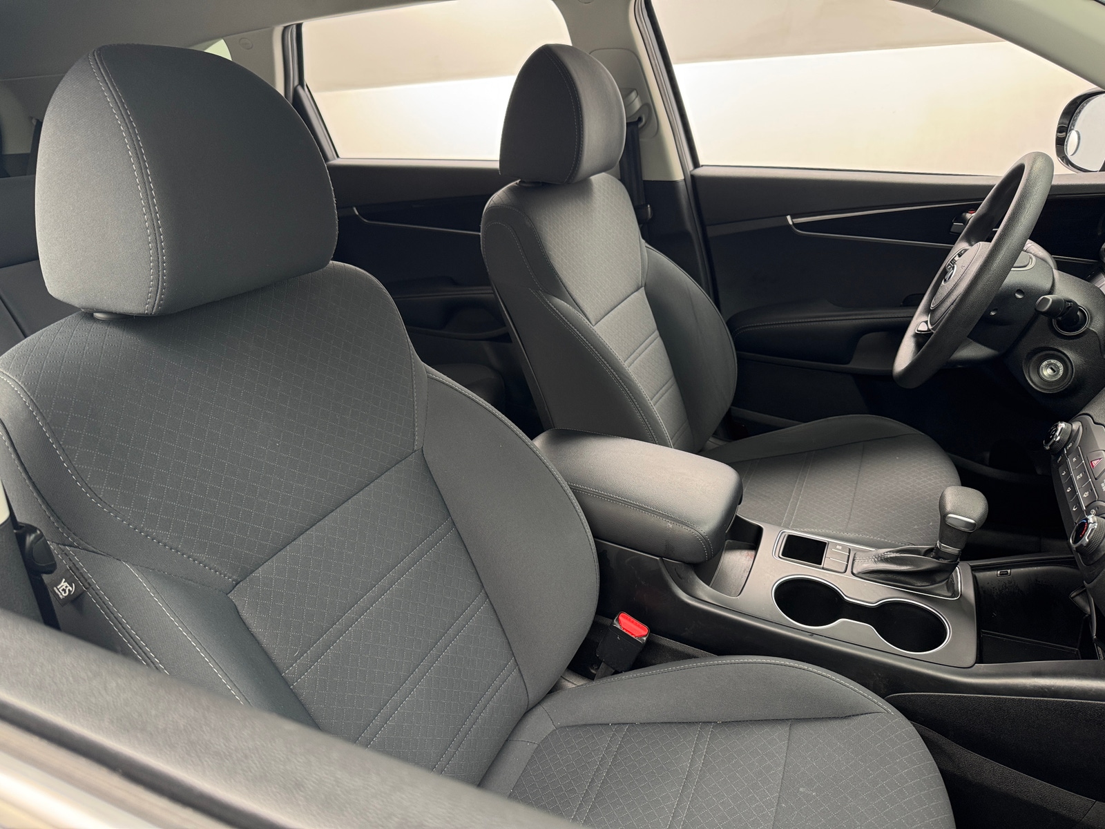Thumbnail: 2019 Kia Sorento - 2