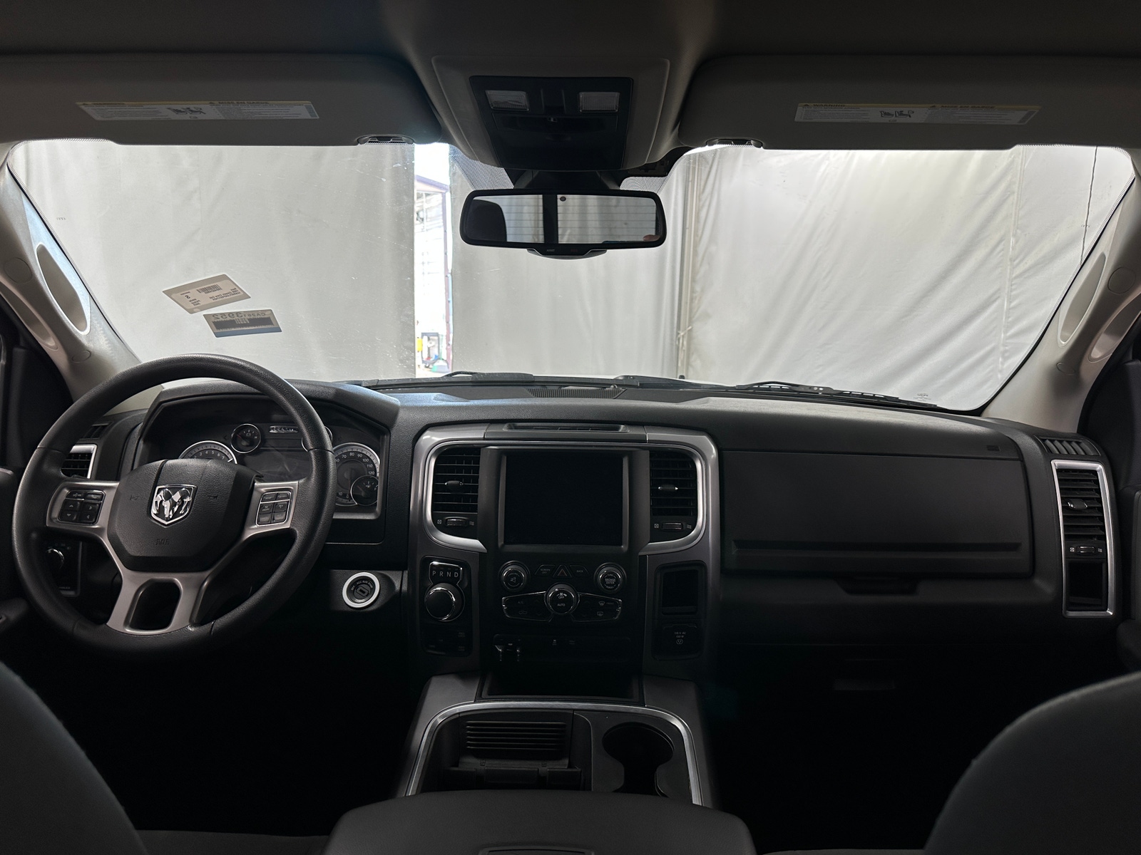 Thumbnail: 2023 RAM 1500 Classic - 3