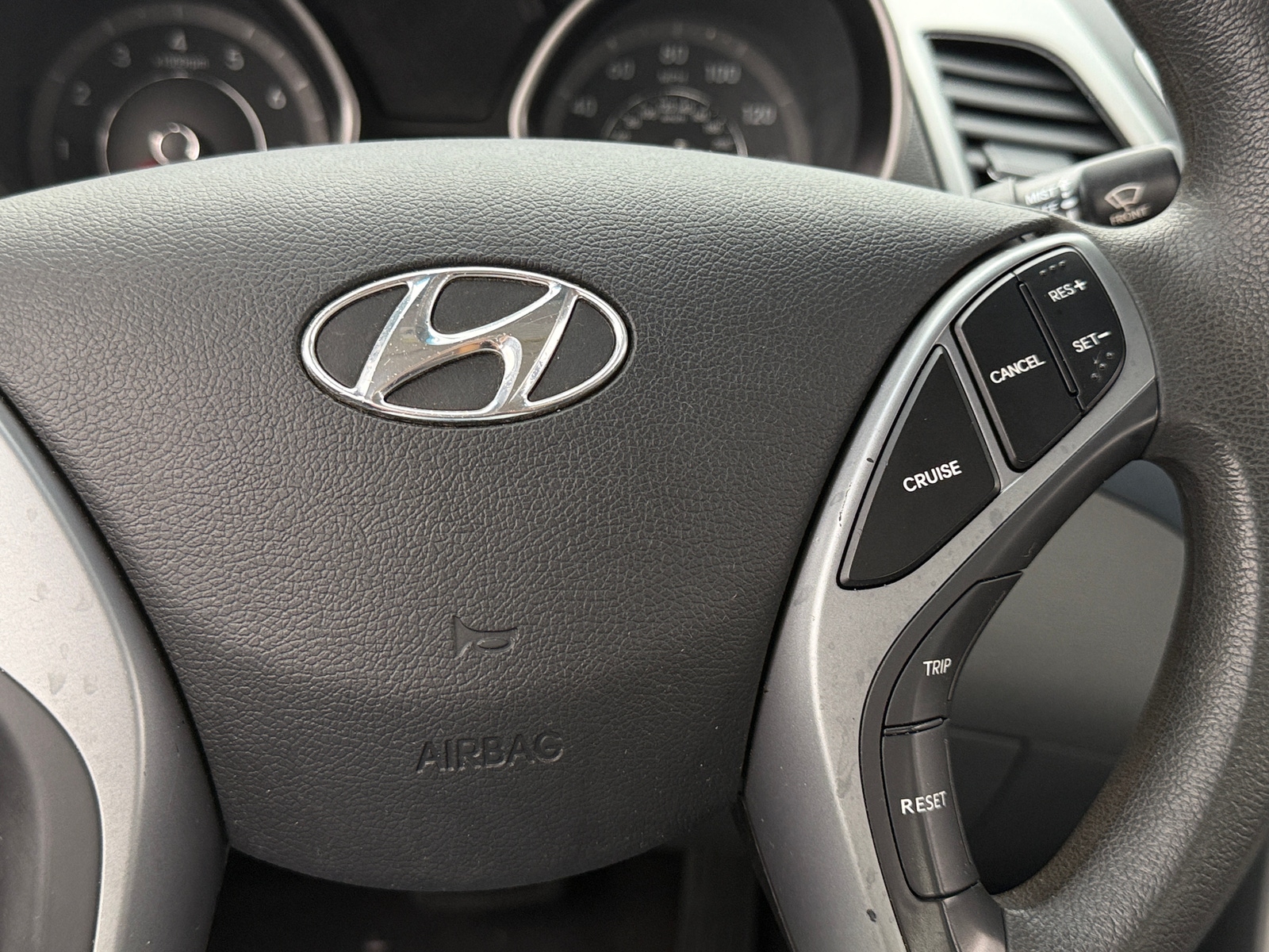 Thumbnail: 2016 Hyundai Elantra - 5