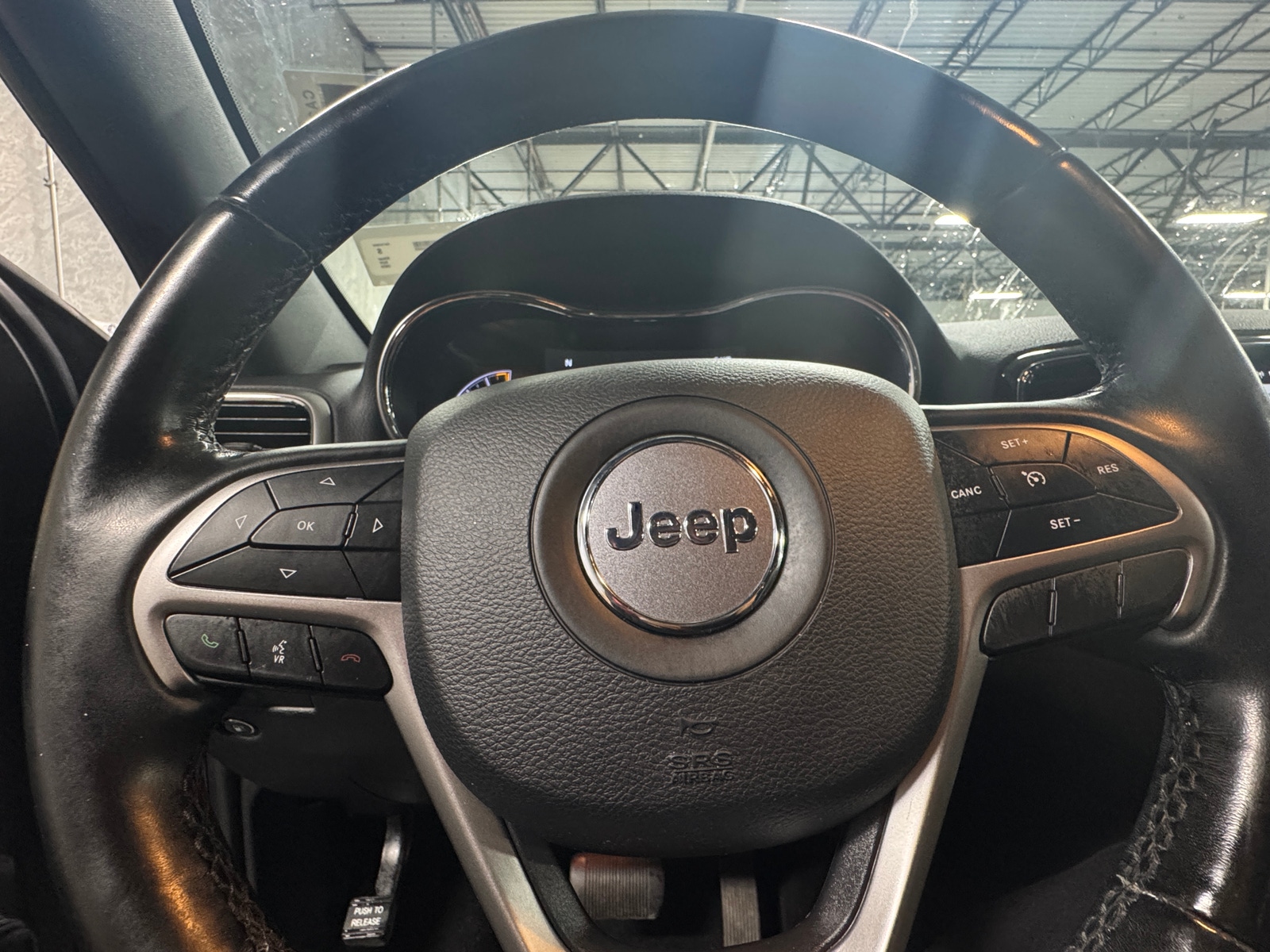 Thumbnail: 2020 Jeep Grand Cherokee - 5