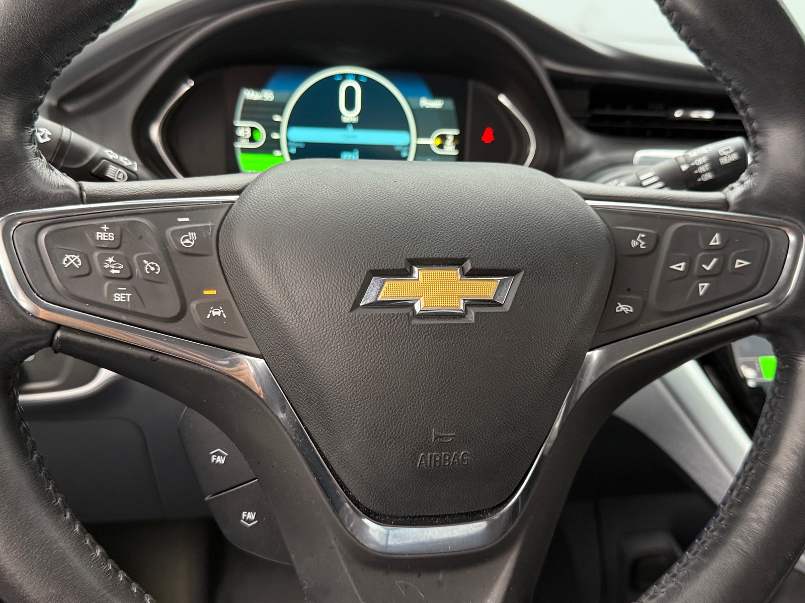 Thumbnail: 2020 Chevrolet Bolt EV - 4
