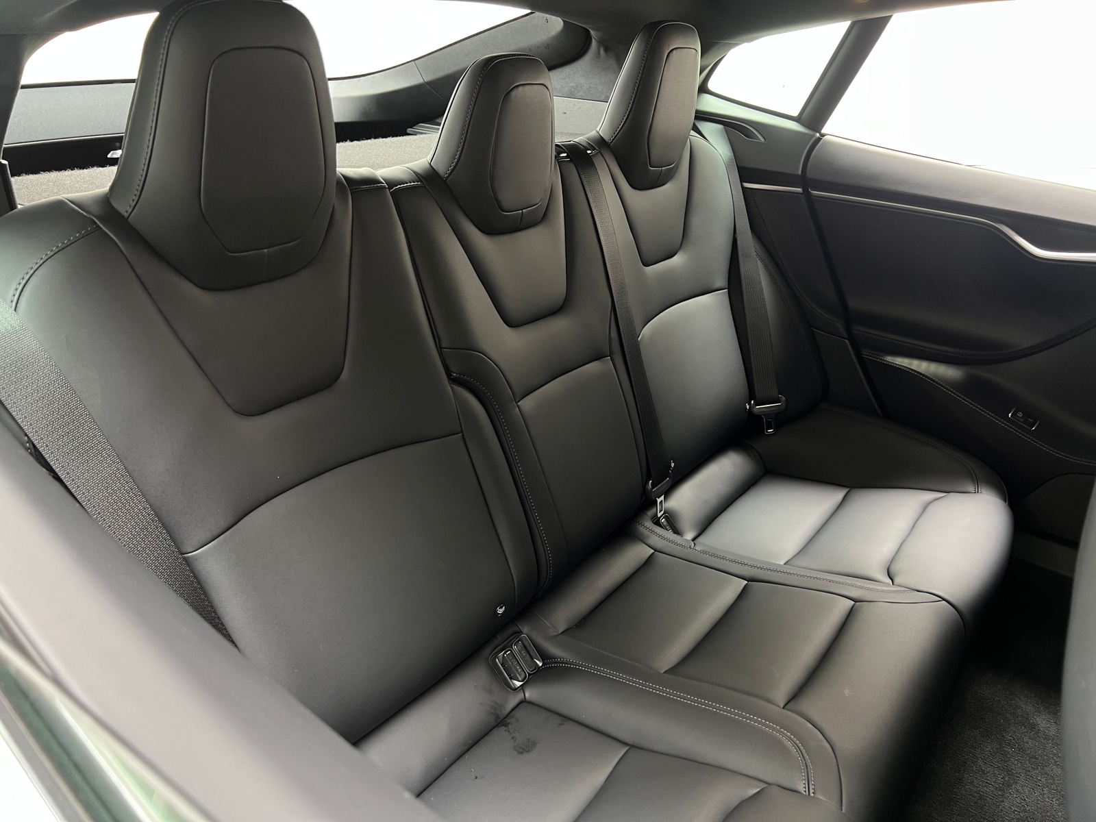 Thumbnail: 2019 Tesla Model S - 5