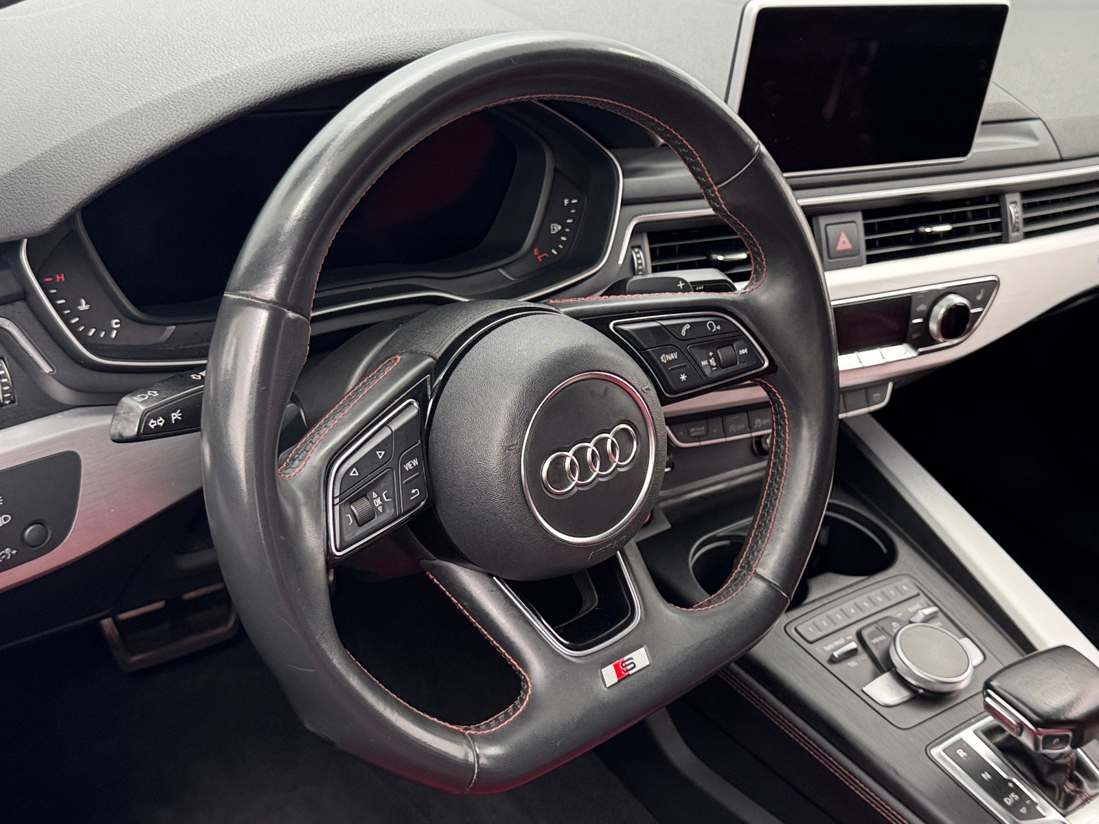 Thumbnail: 2019 Audi S5 - 4