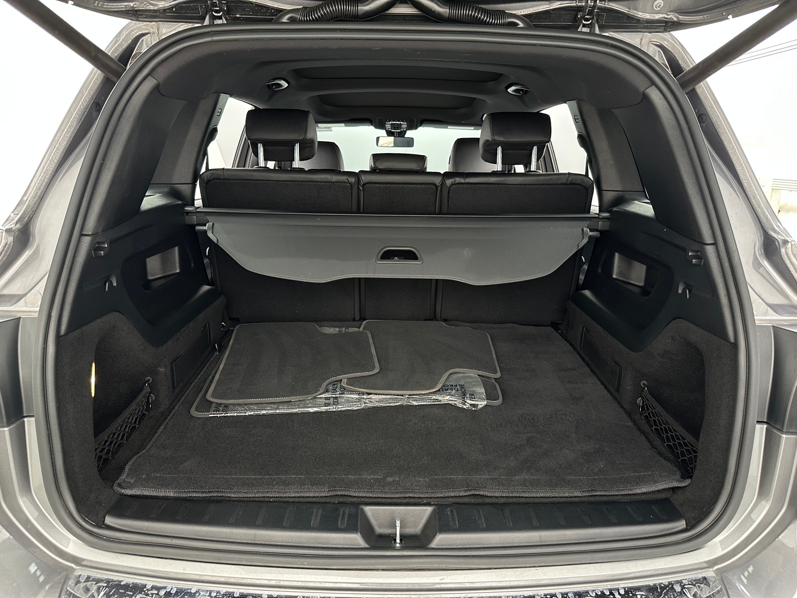 Thumbnail: 2020 Mercedes-Benz GLB - 6