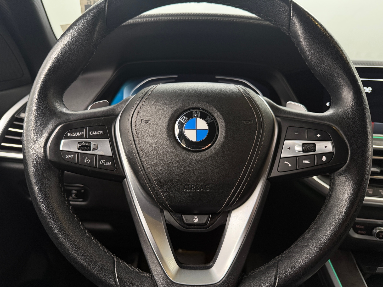 Thumbnail: 2023 BMW X5 - 4