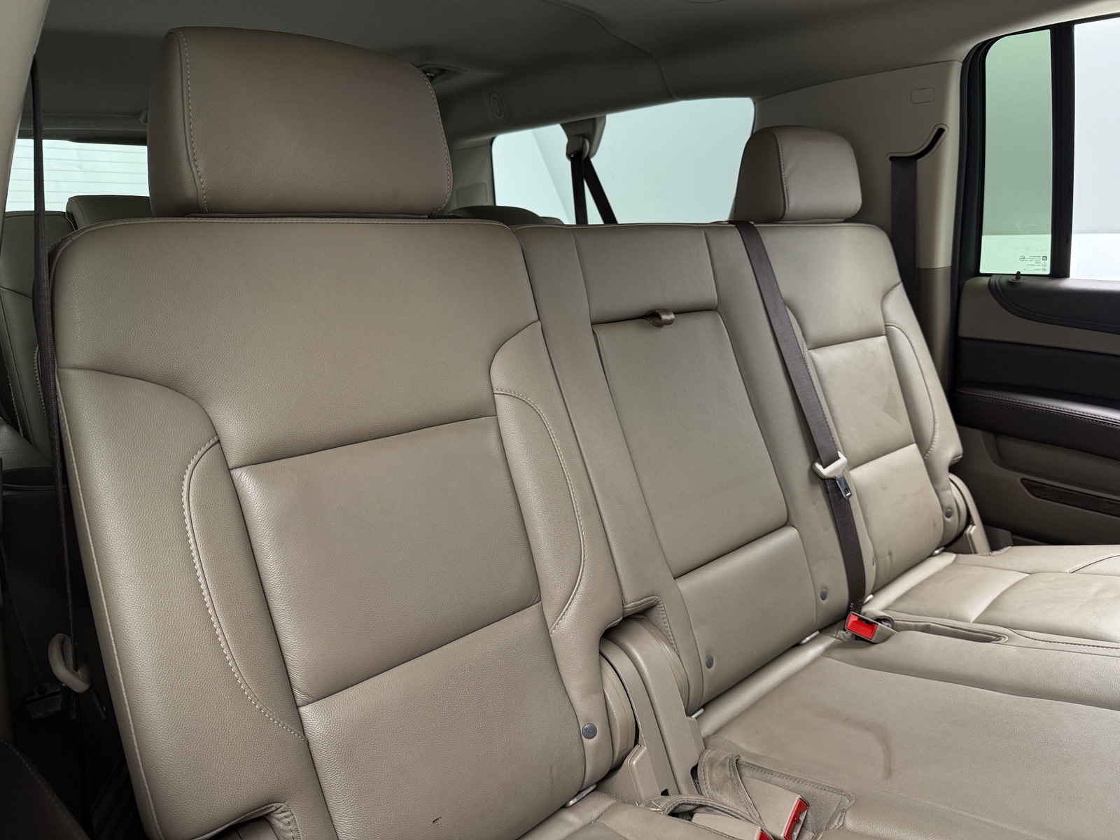 Thumbnail: 2017 Chevrolet Suburban - 5