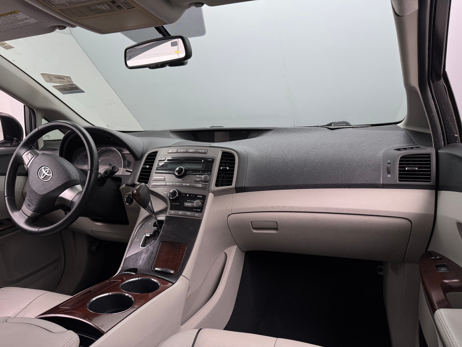 Thumbnail: 2009 Toyota Venza - 3