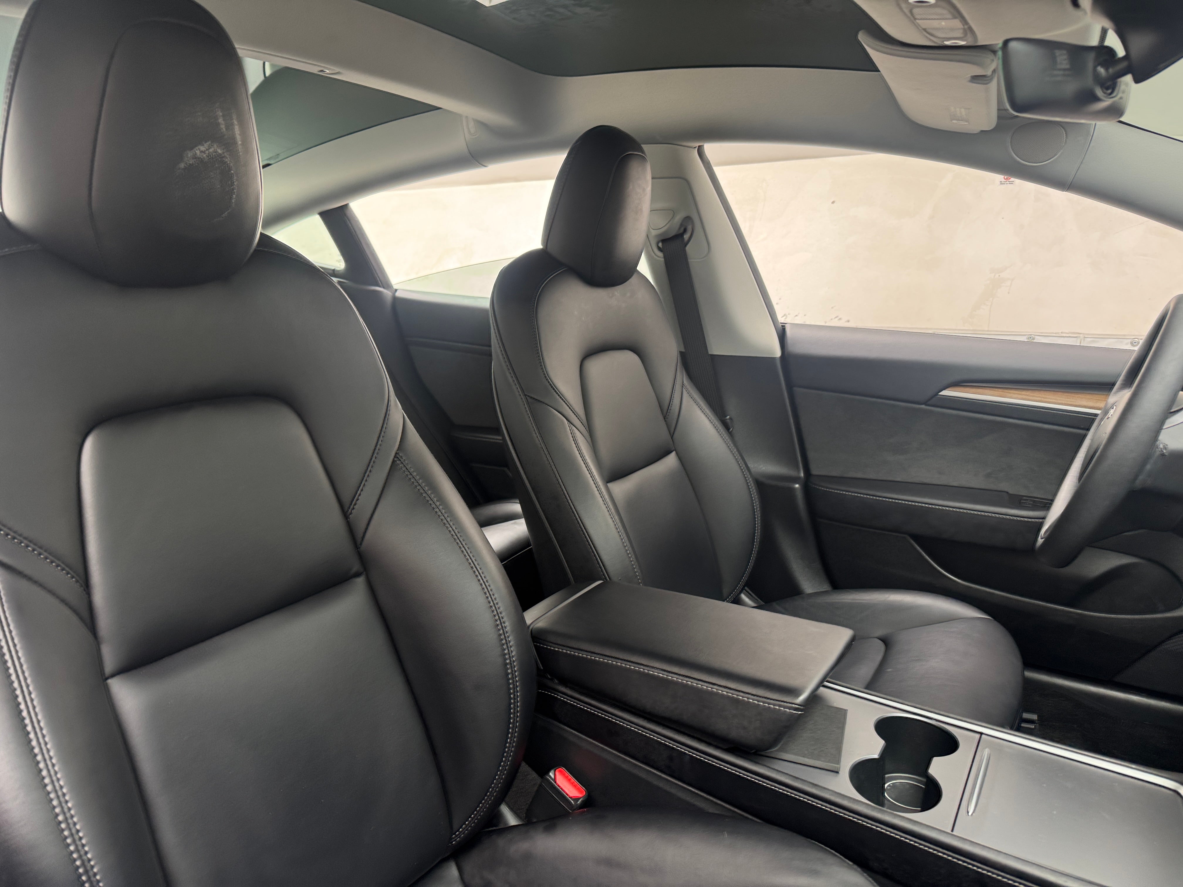 Used 2021 Tesla Model 3 Base with VIN 5YJ3E1EA2MF060004 for sale in Oak Creek, WI