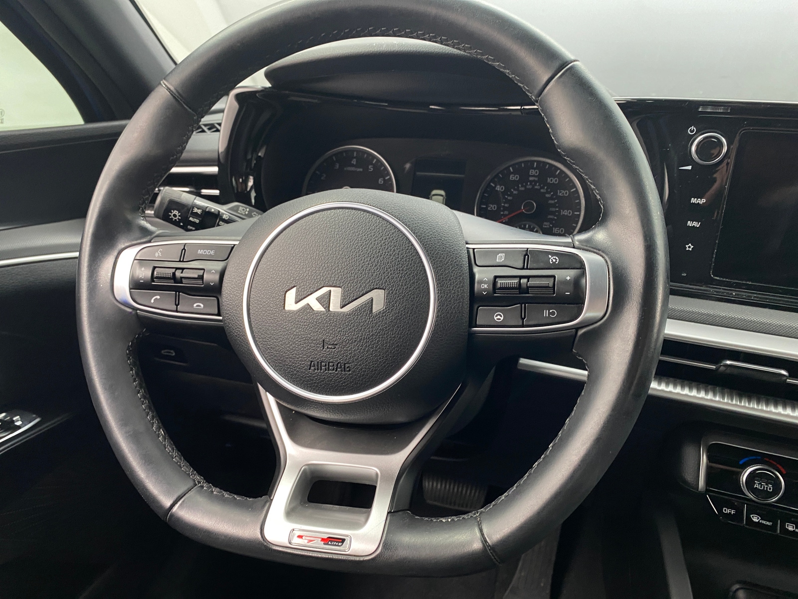 Thumbnail: 2022 Kia K5 - 5
