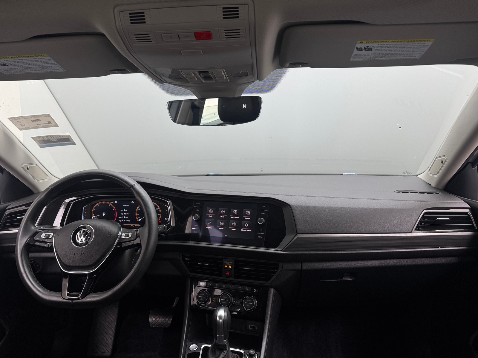 Thumbnail: 2019 Volkswagen Jetta - 2