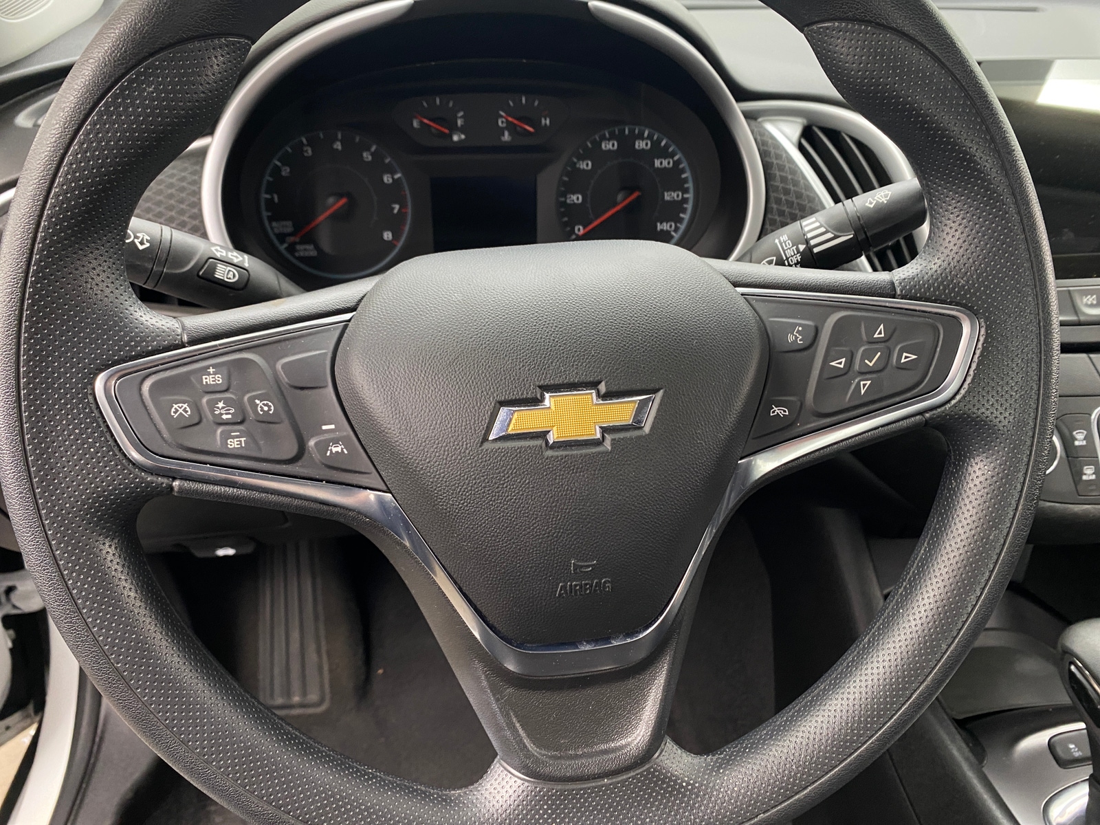 Thumbnail: 2024 Chevrolet Malibu - 5