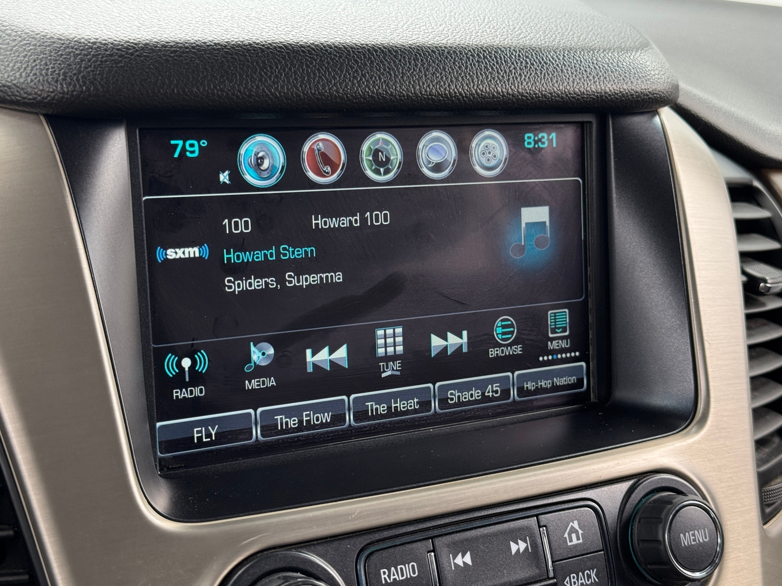 Thumbnail: 2020 GMC Yukon XL - 3