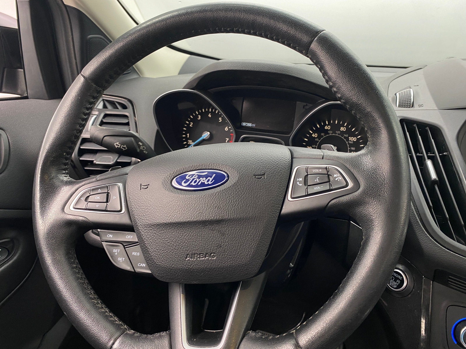 Thumbnail: 2017 Ford Escape - 4