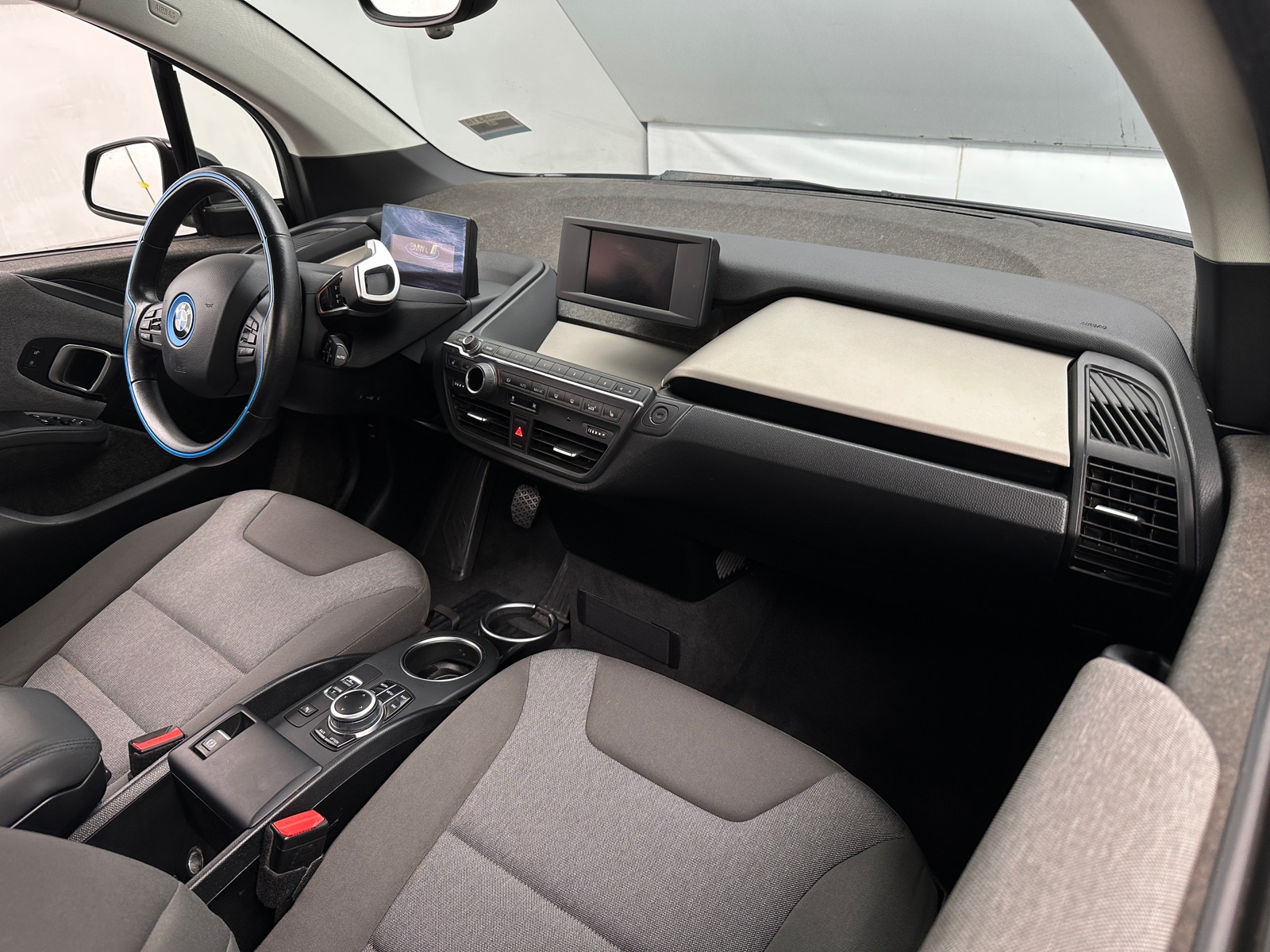 Thumbnail: 2019 BMW i3 - 3