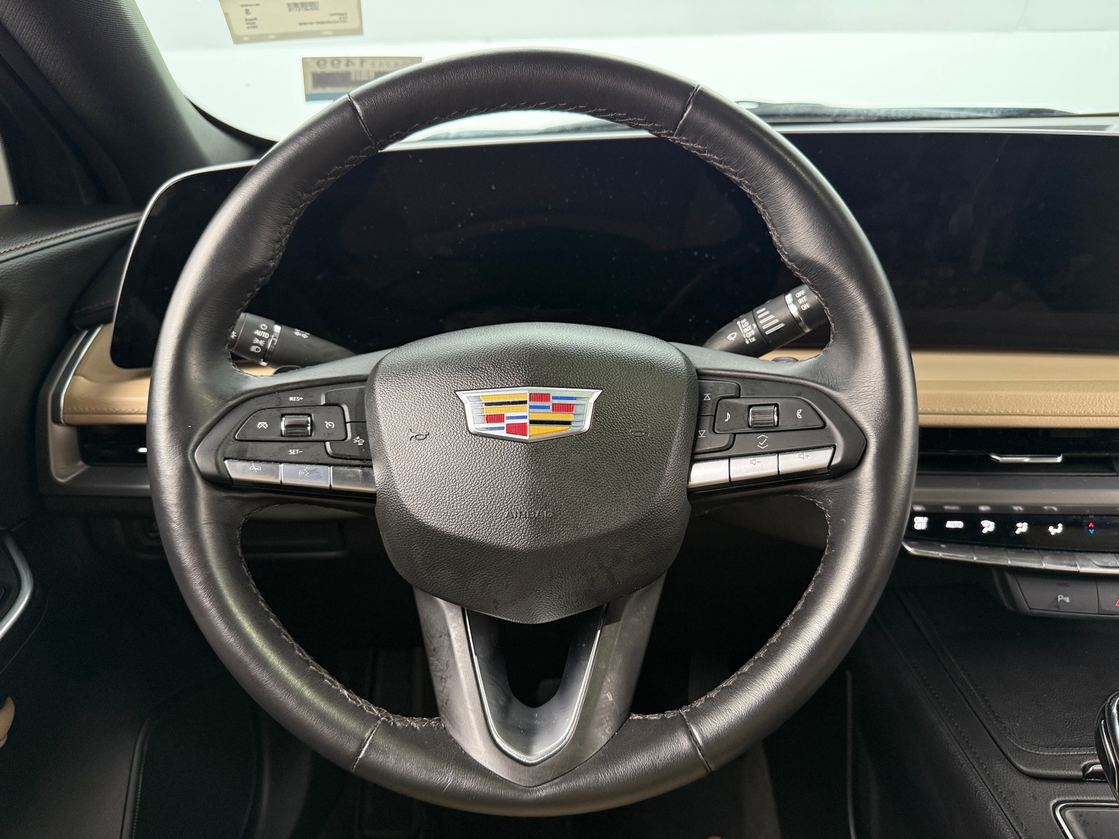 Thumbnail: 2024 Cadillac XT4 - 4