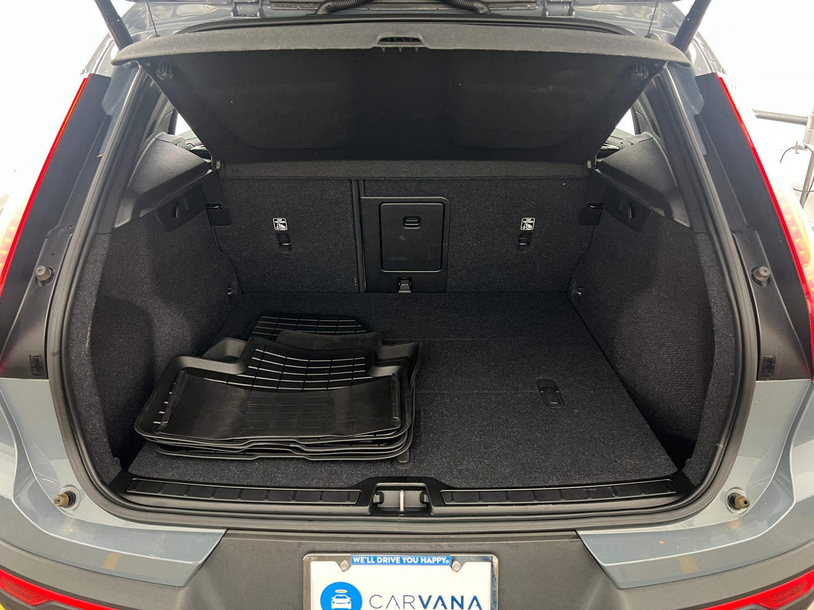 Thumbnail: 2021 Volvo XC40 - 6
