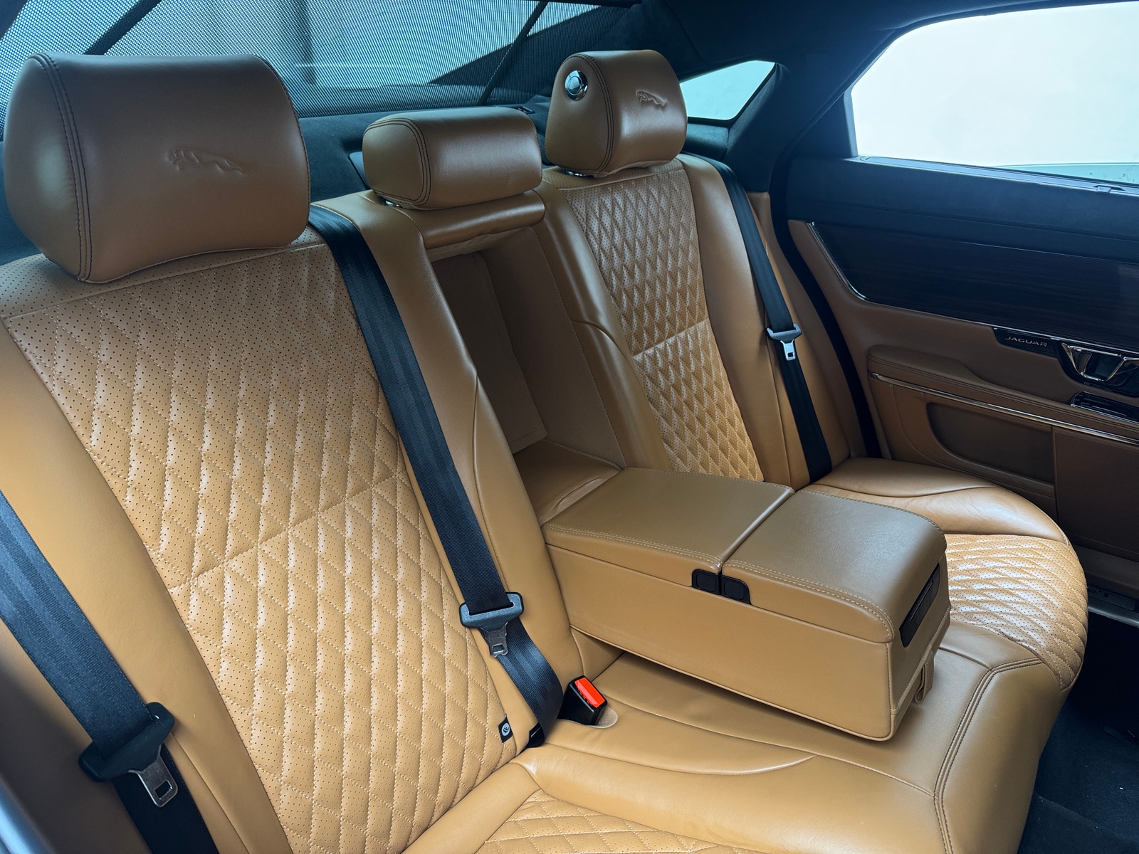 Thumbnail: 2017 Jaguar XJ - 5