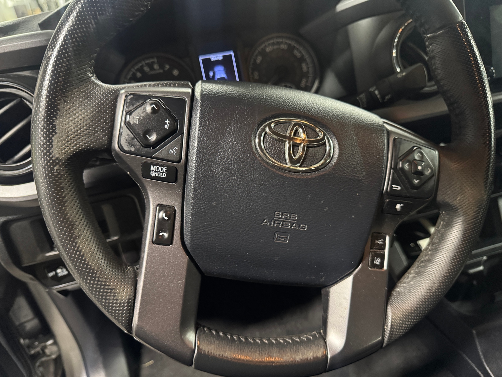 Thumbnail: 2019 Toyota Tacoma - 5