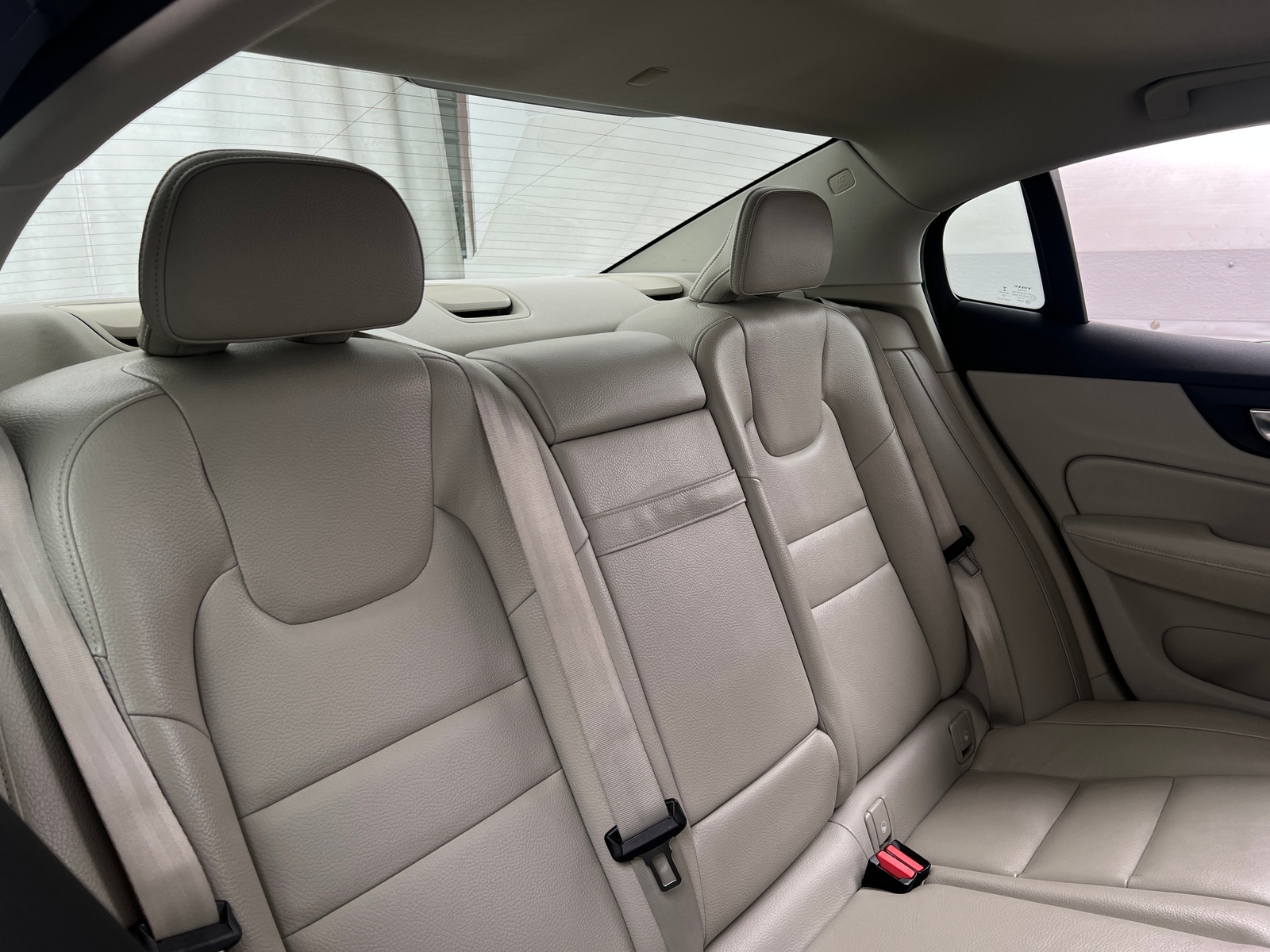 Thumbnail: 2020 Volvo S60 - 5