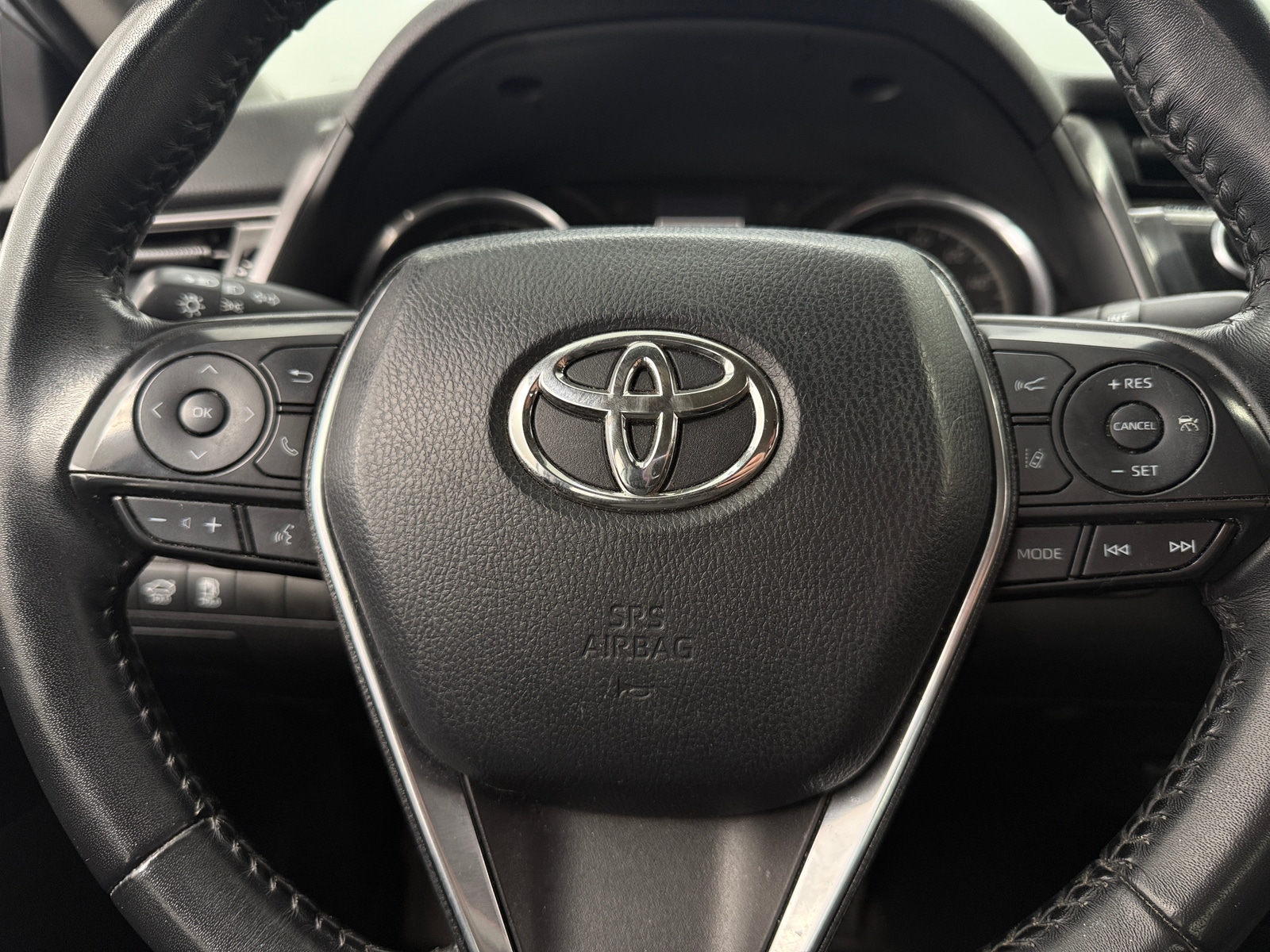 Thumbnail: 2020 Toyota Camry - 4