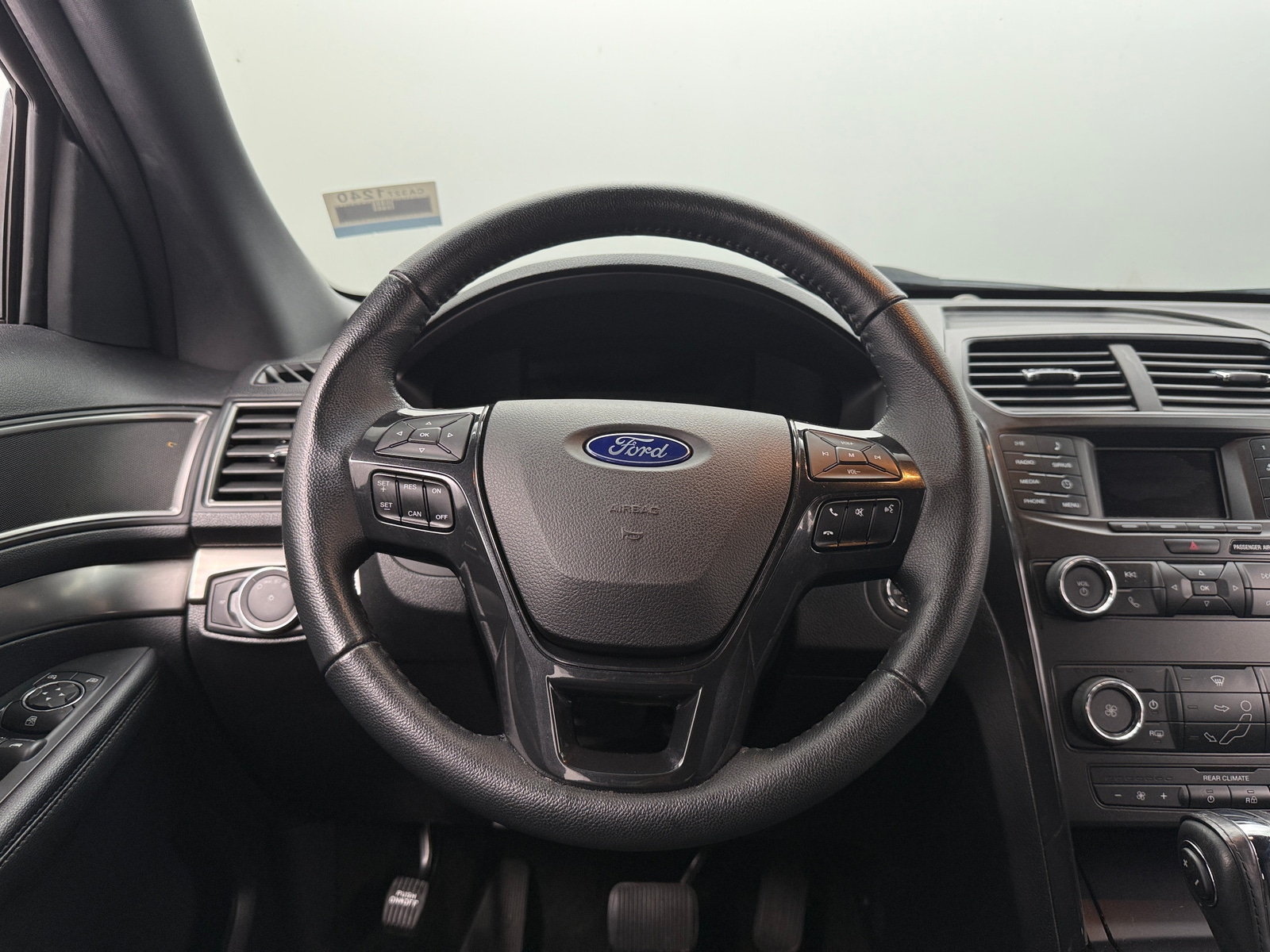 Thumbnail: 2018 Ford Explorer - 5