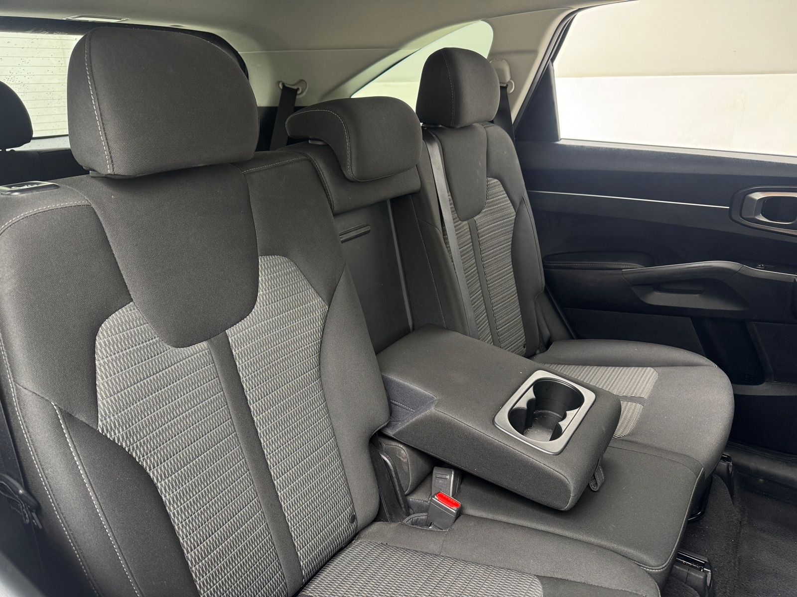 Thumbnail: 2022 Kia Sorento - 6