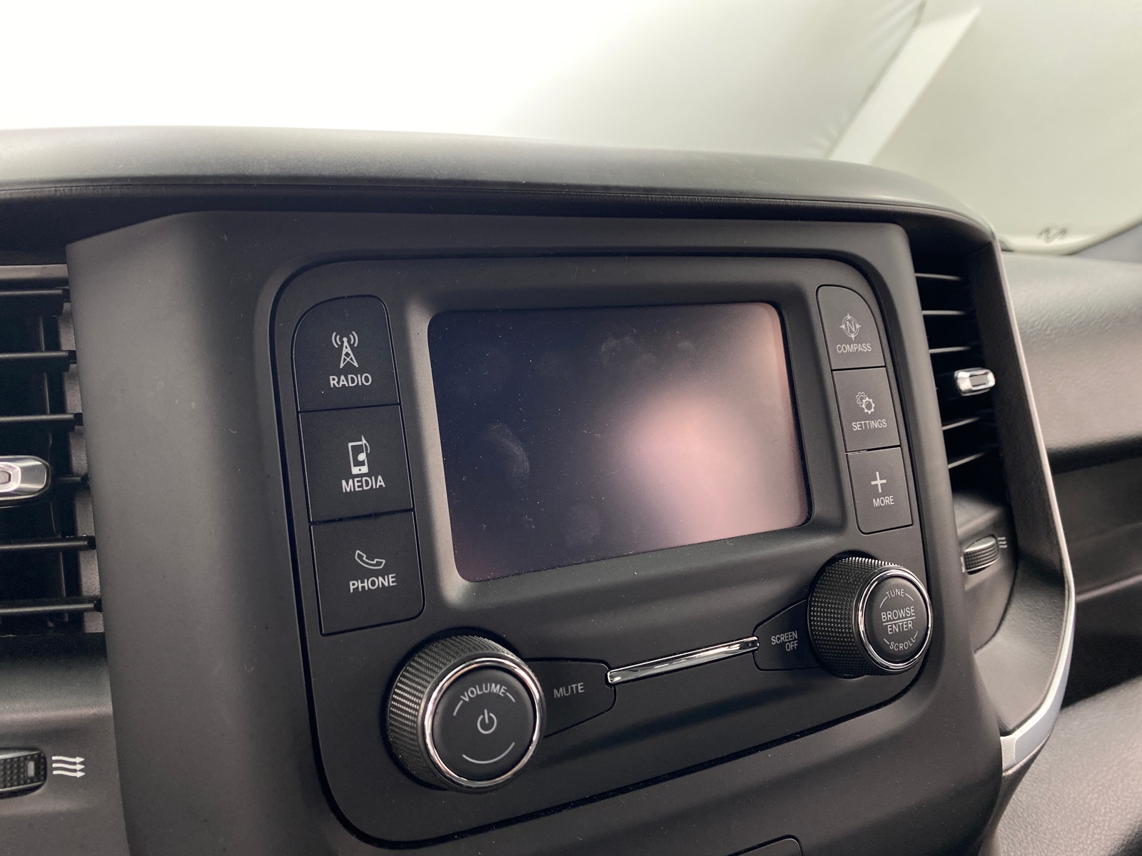 Thumbnail: 2022 RAM 1500 - 4