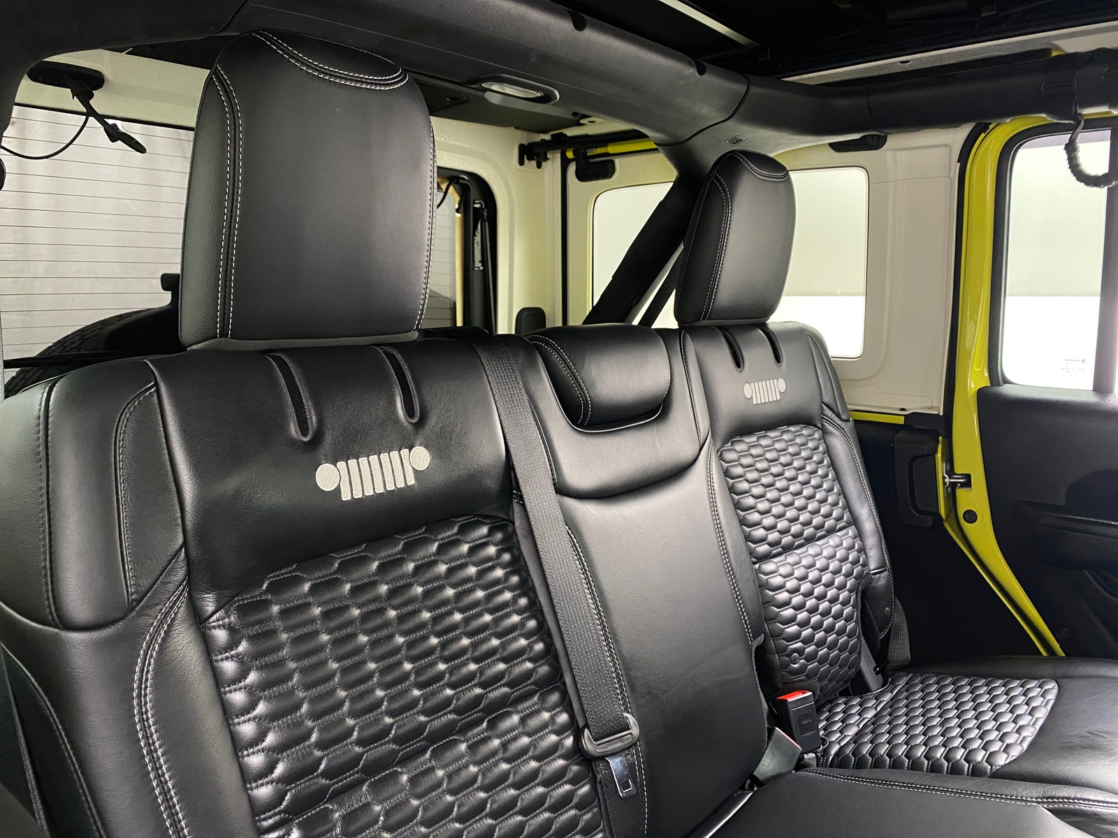 Thumbnail: 2023 Jeep Wrangler - 6