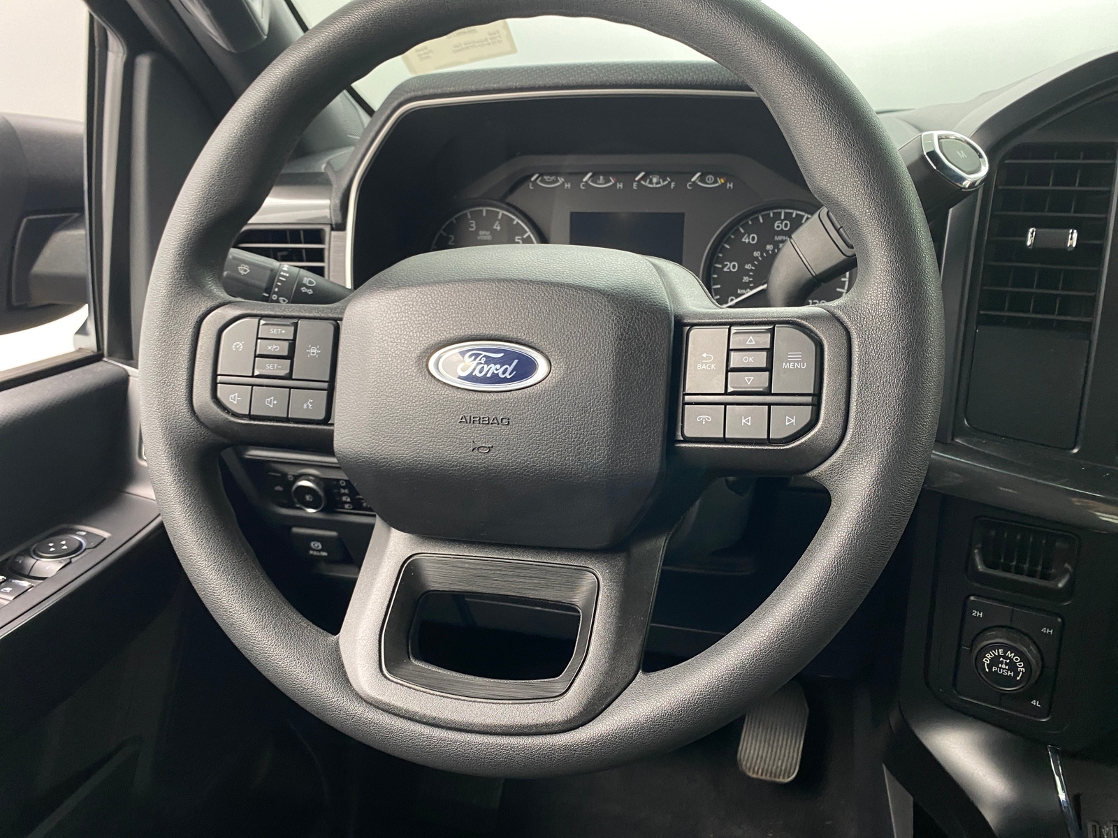 Thumbnail: 2023 Ford Econoline - 5