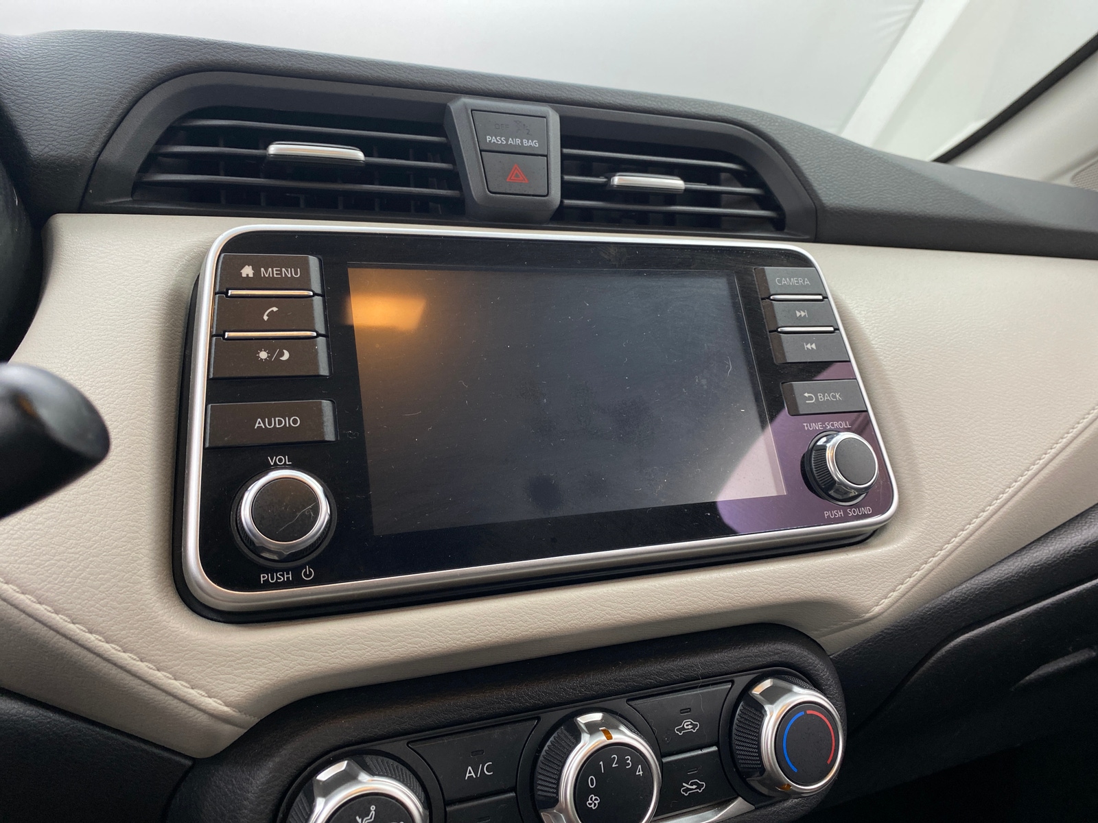 Thumbnail: 2021 Nissan Versa - 4