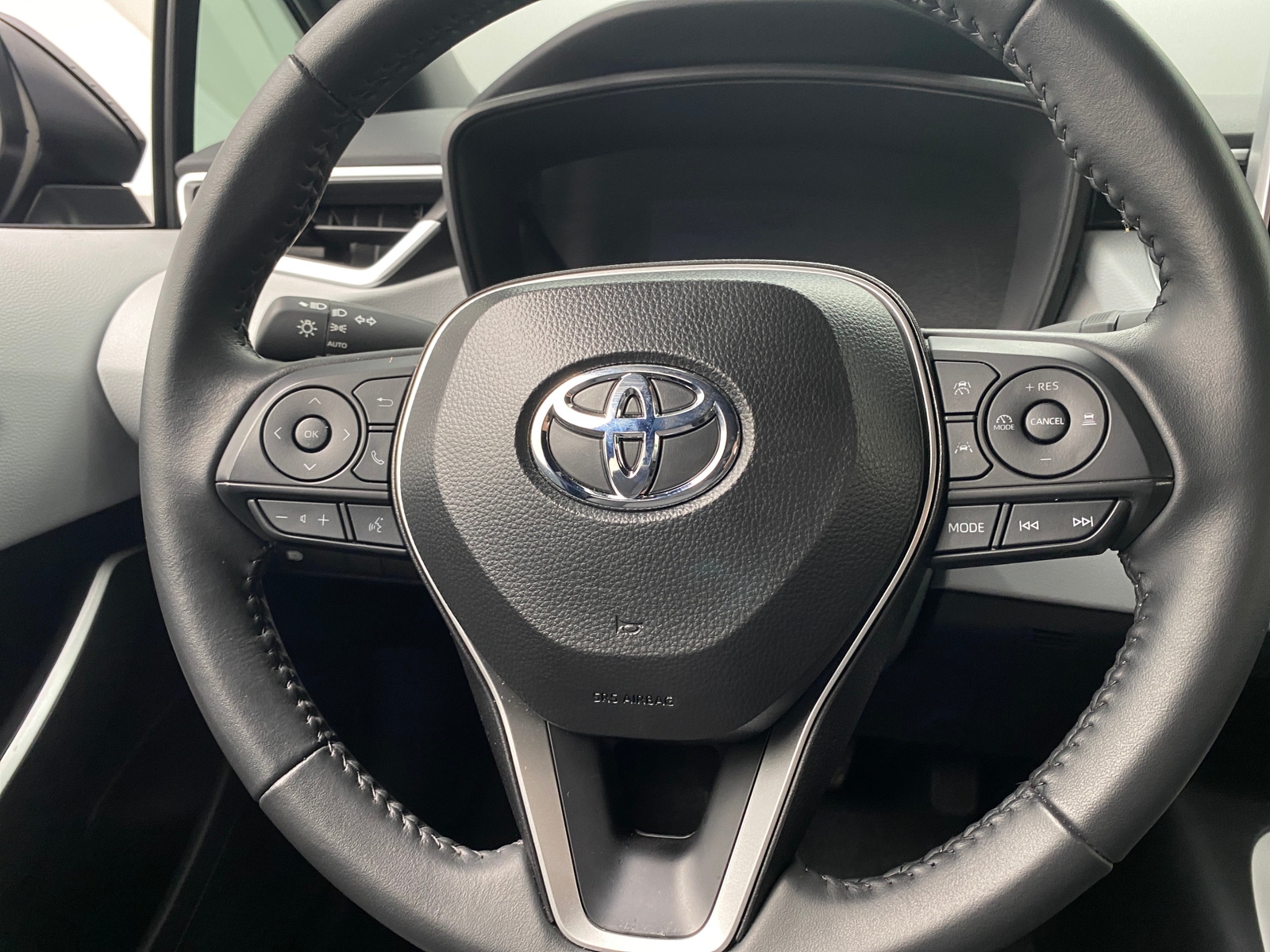 Thumbnail: 2025 Toyota Corolla - 5