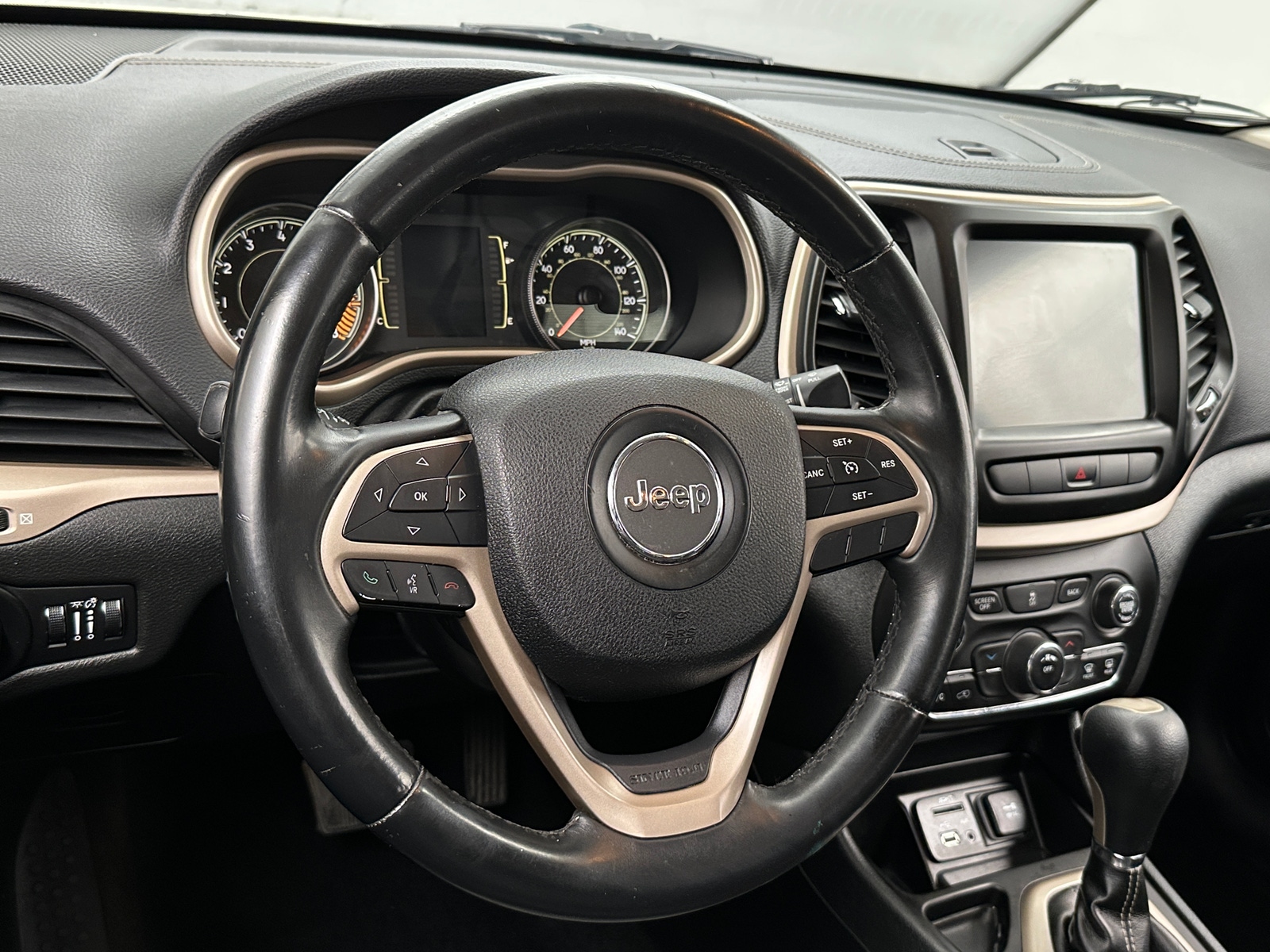 Thumbnail: 2014 Jeep Cherokee - 5