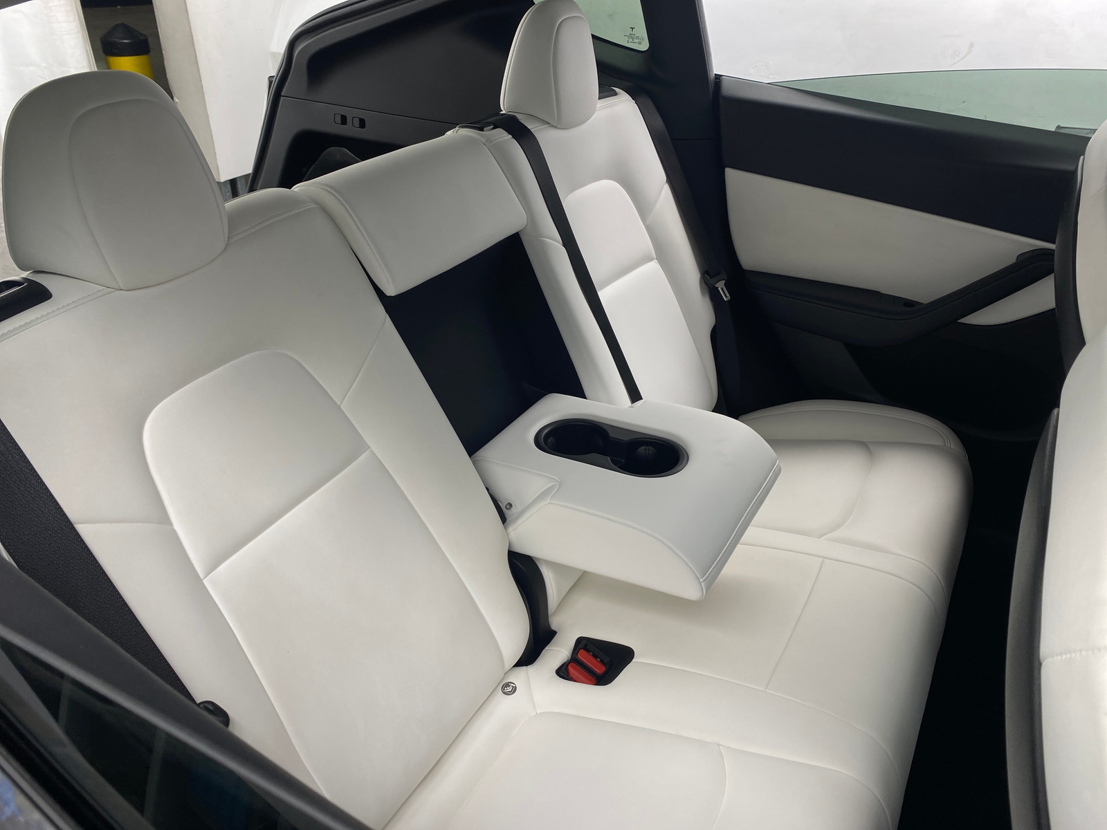 Thumbnail: 2021 Tesla Model Y - 4