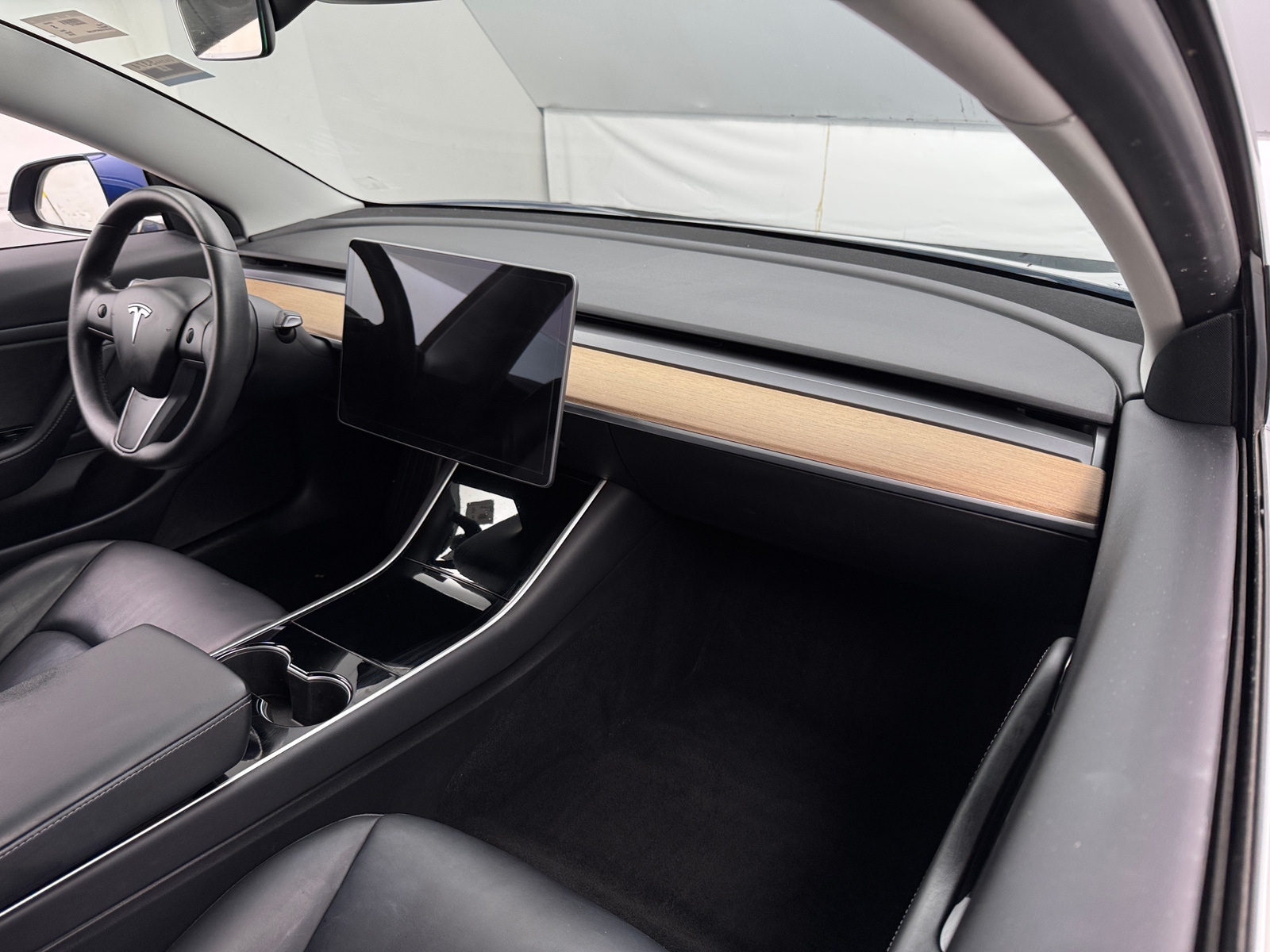 Thumbnail: 2019 Tesla Model 3 - 2