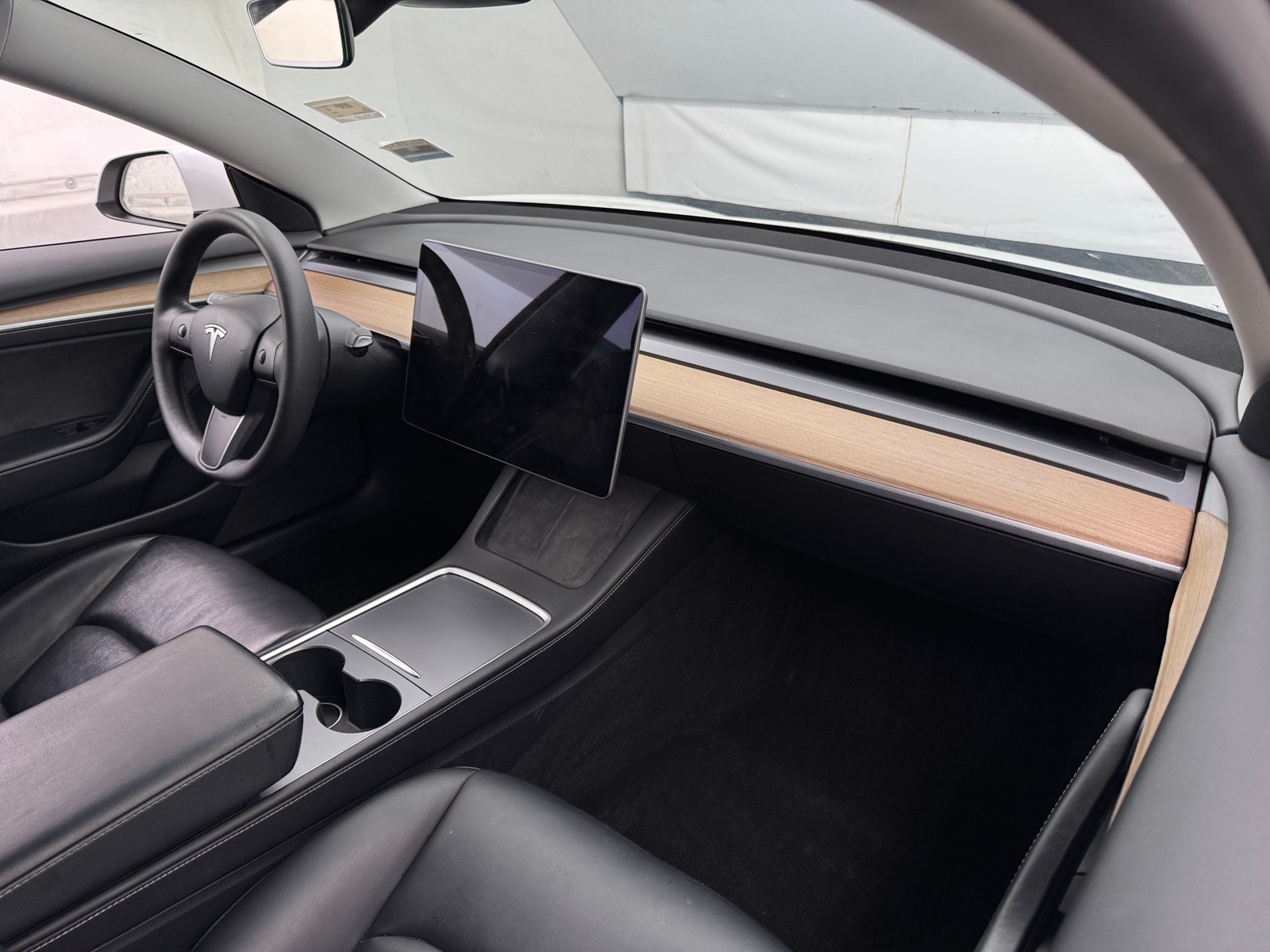Thumbnail: 2021 Tesla Model 3 - 2