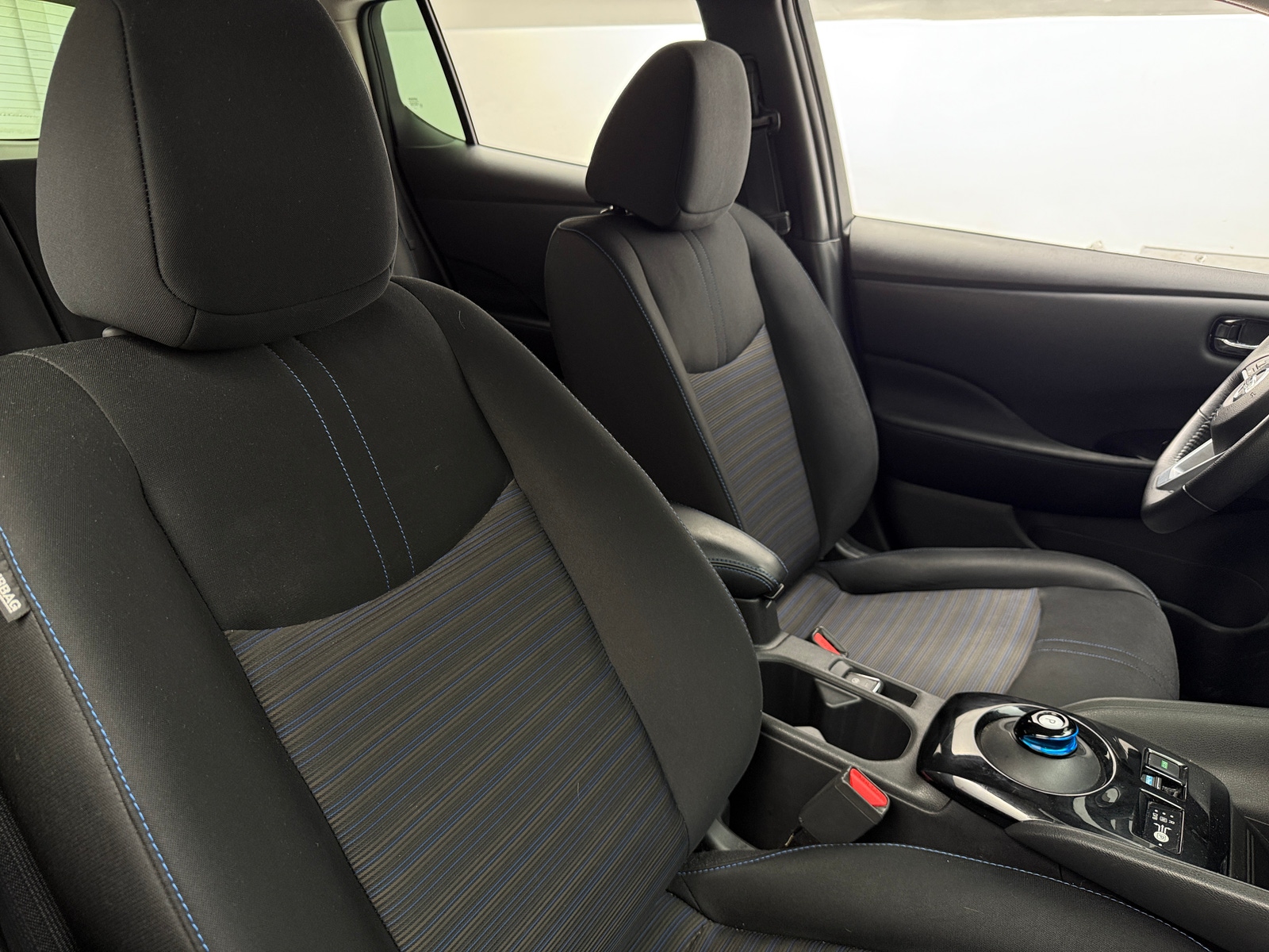 Thumbnail: 2018 Nissan Leaf - 2