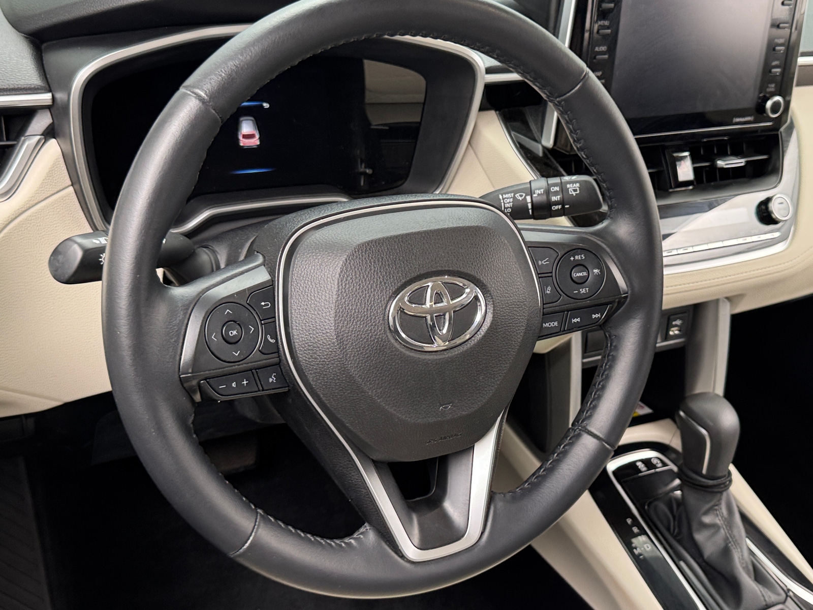 Thumbnail: 2022 Toyota Corolla Cross - 4