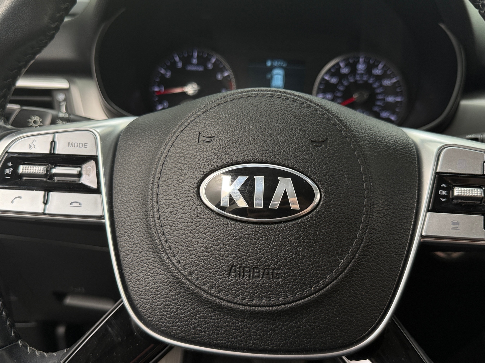 Thumbnail: 2020 Kia Telluride - 4