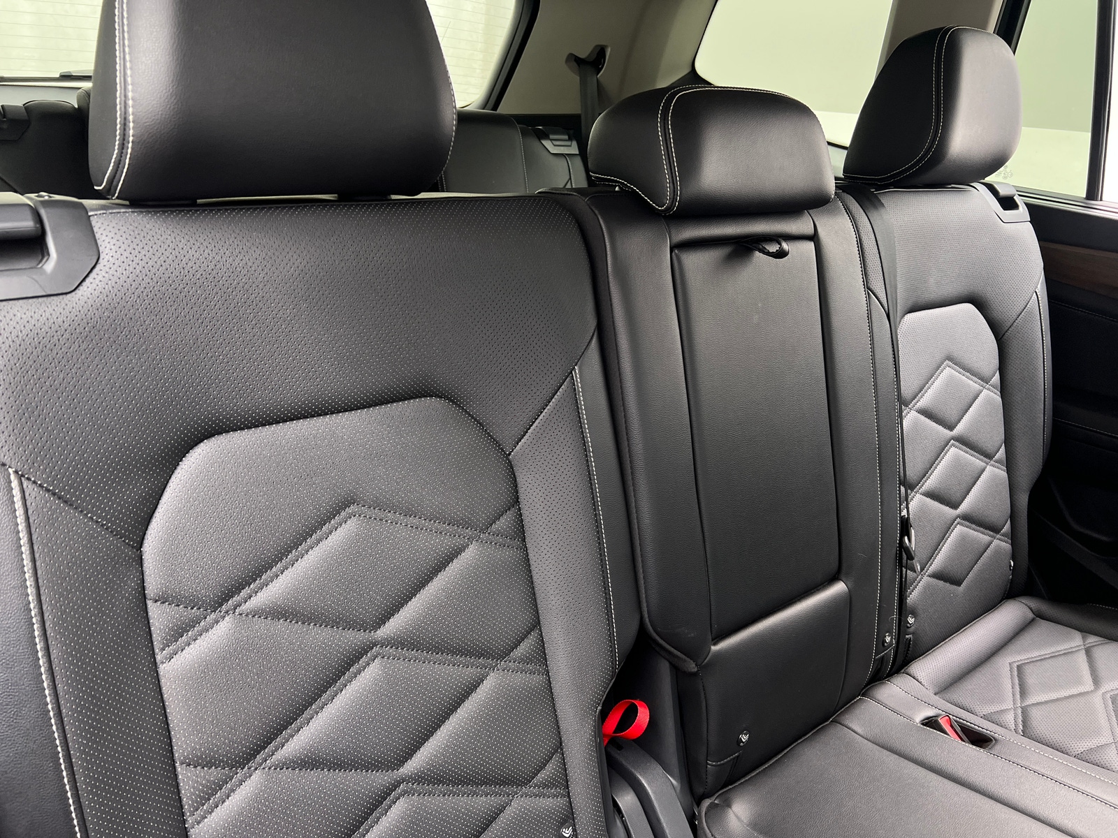 Thumbnail: 2024 Volkswagen Atlas - 5