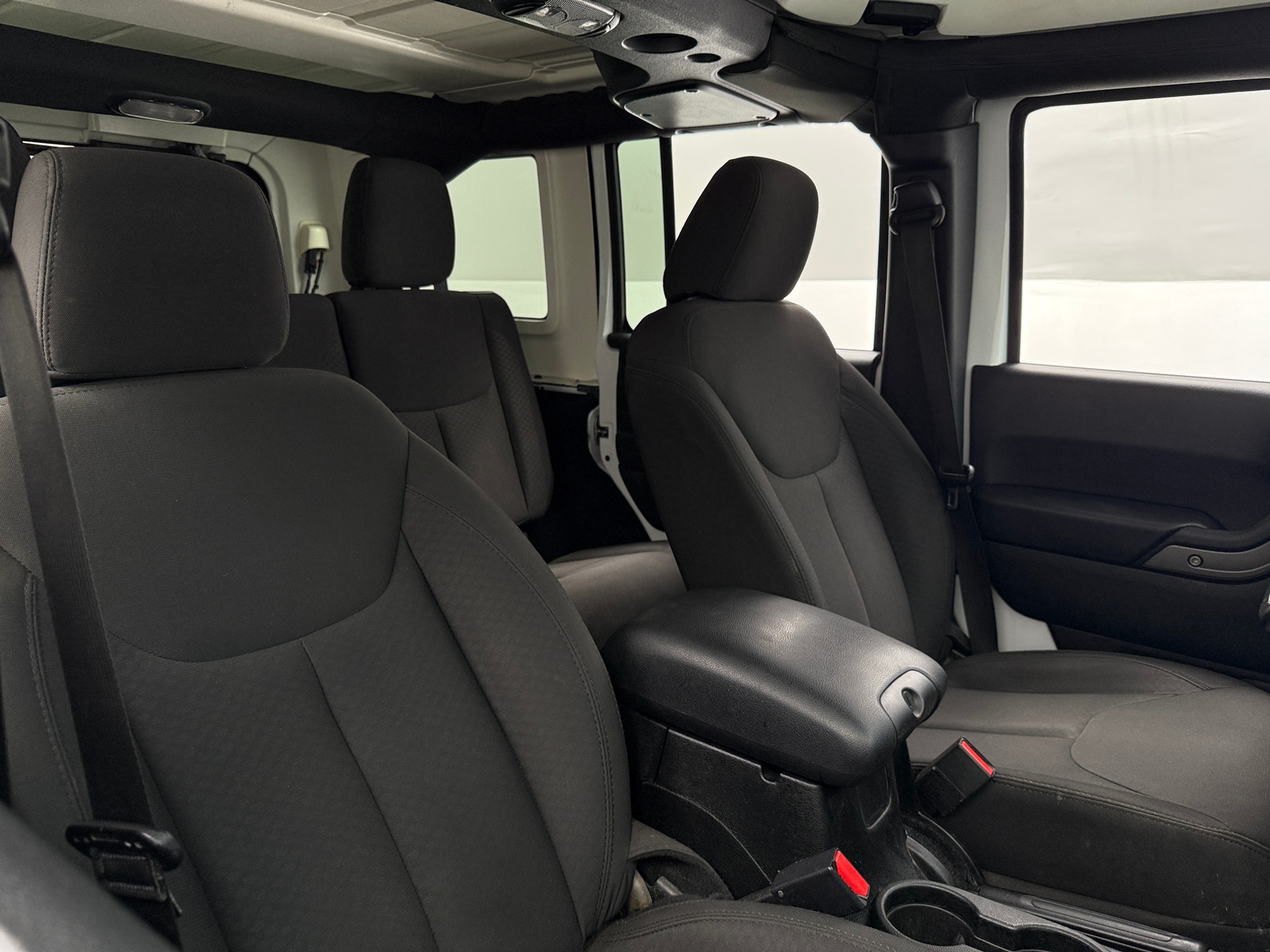Thumbnail: 2017 Jeep Wrangler - 2