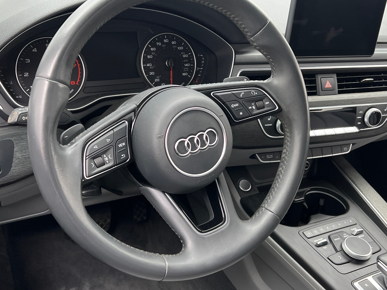 Thumbnail: 2017 Audi A4 - 4