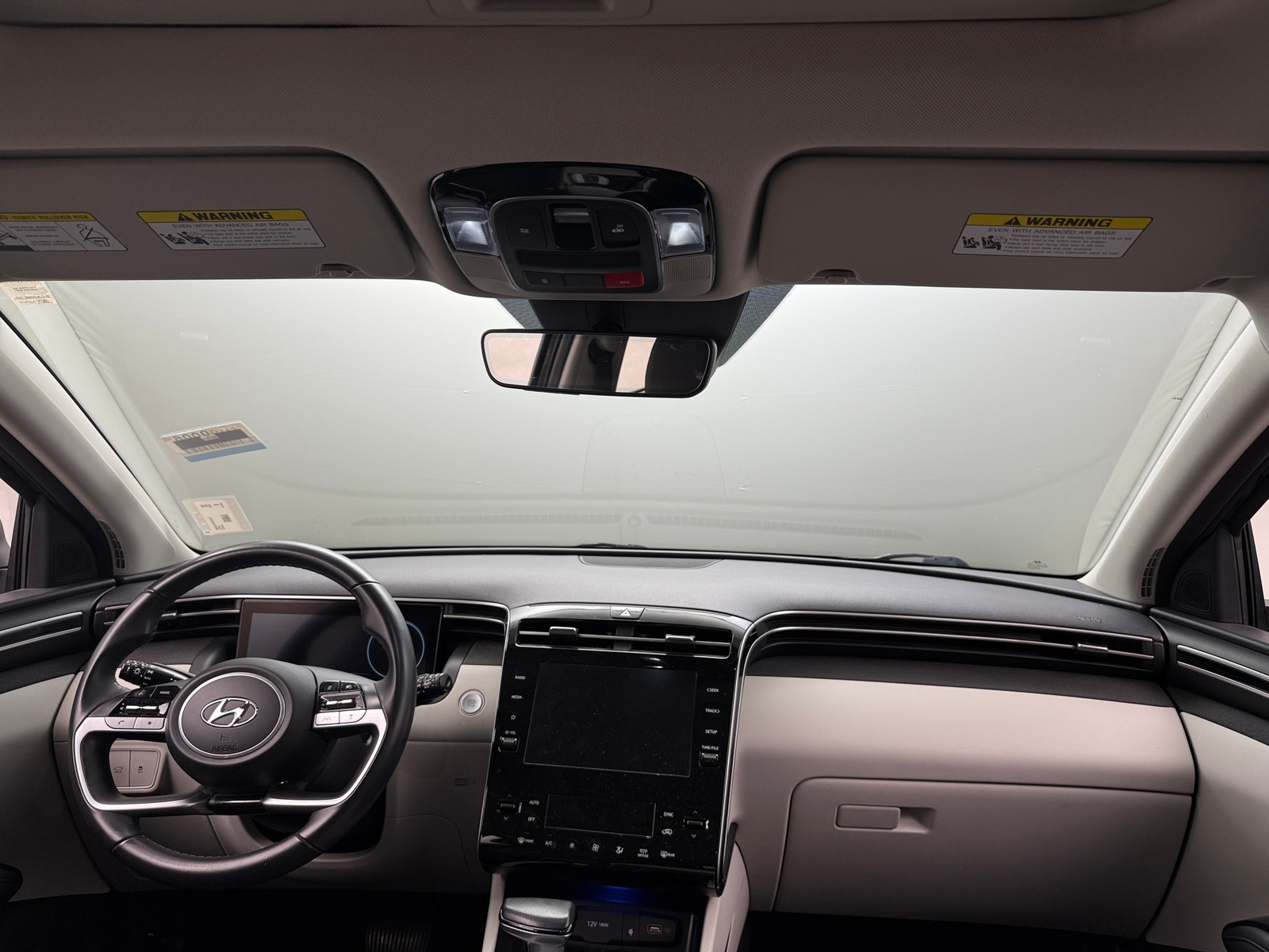 Thumbnail: 2022 Hyundai Tucson - 3