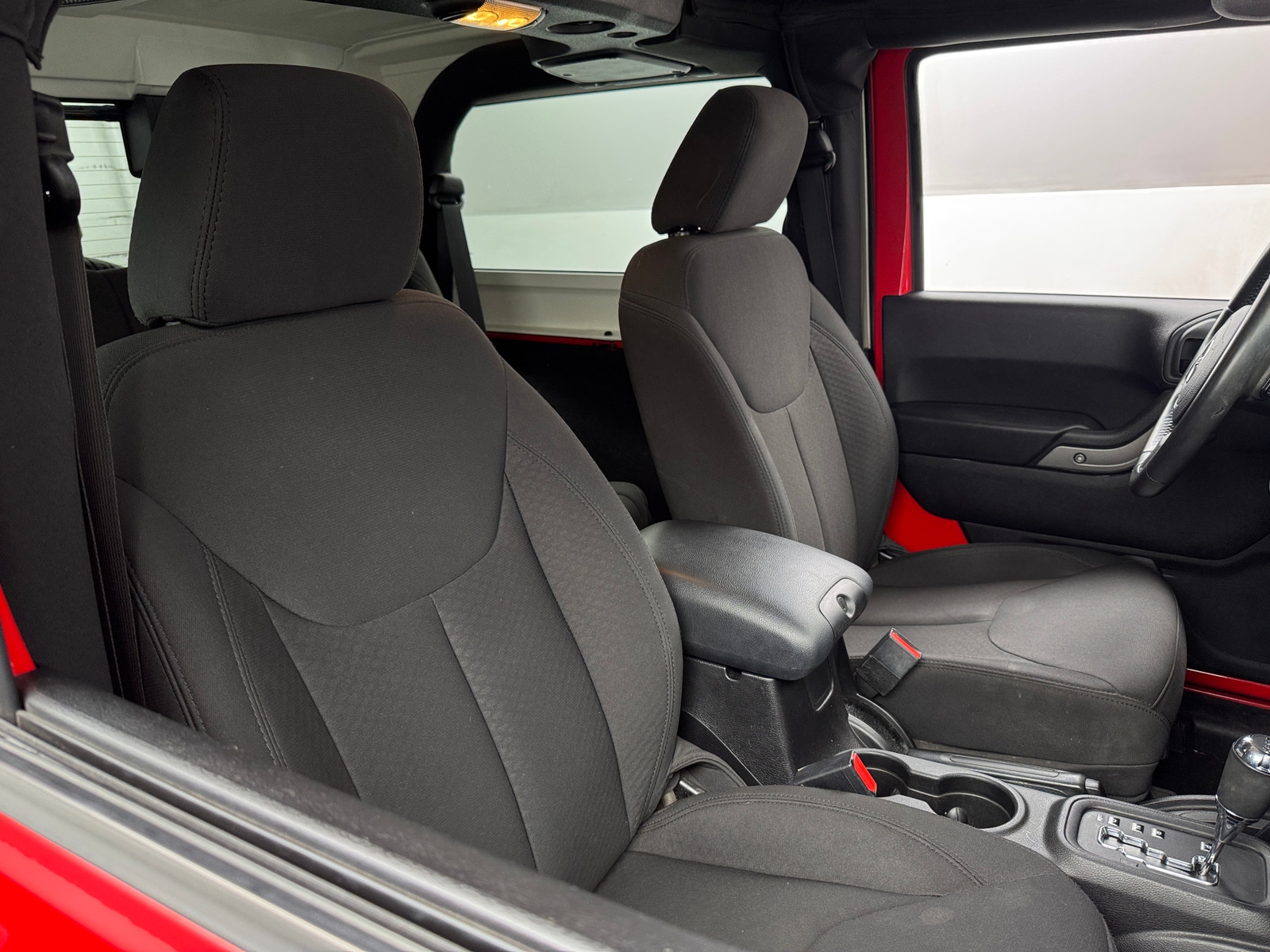 Thumbnail: 2015 Jeep Wrangler - 2